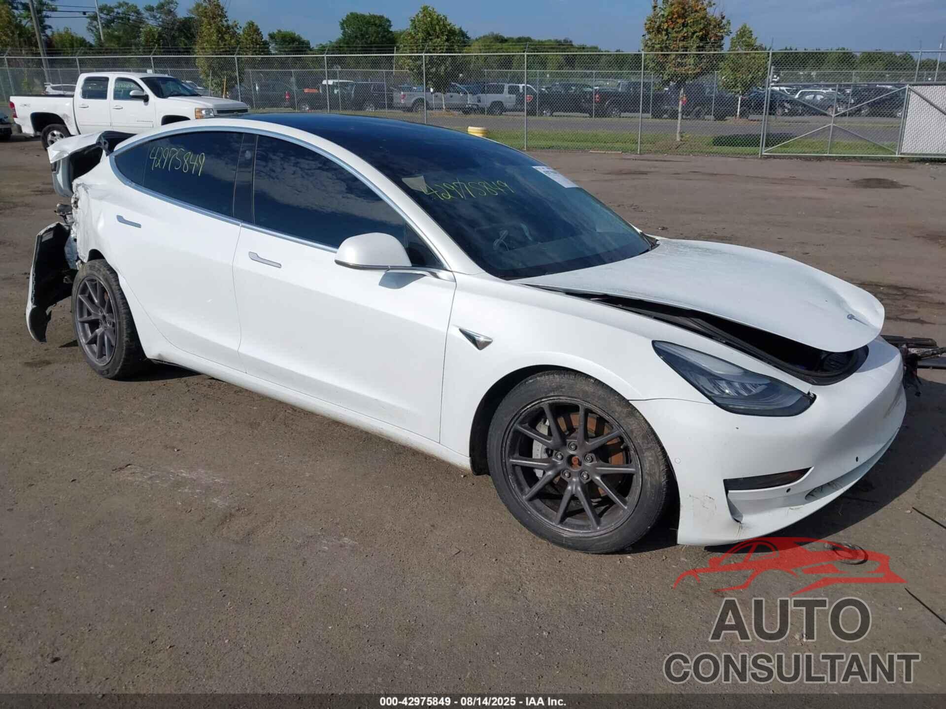 TESLA MODEL 3 2019 - 5YJ3E1EB2KF510594