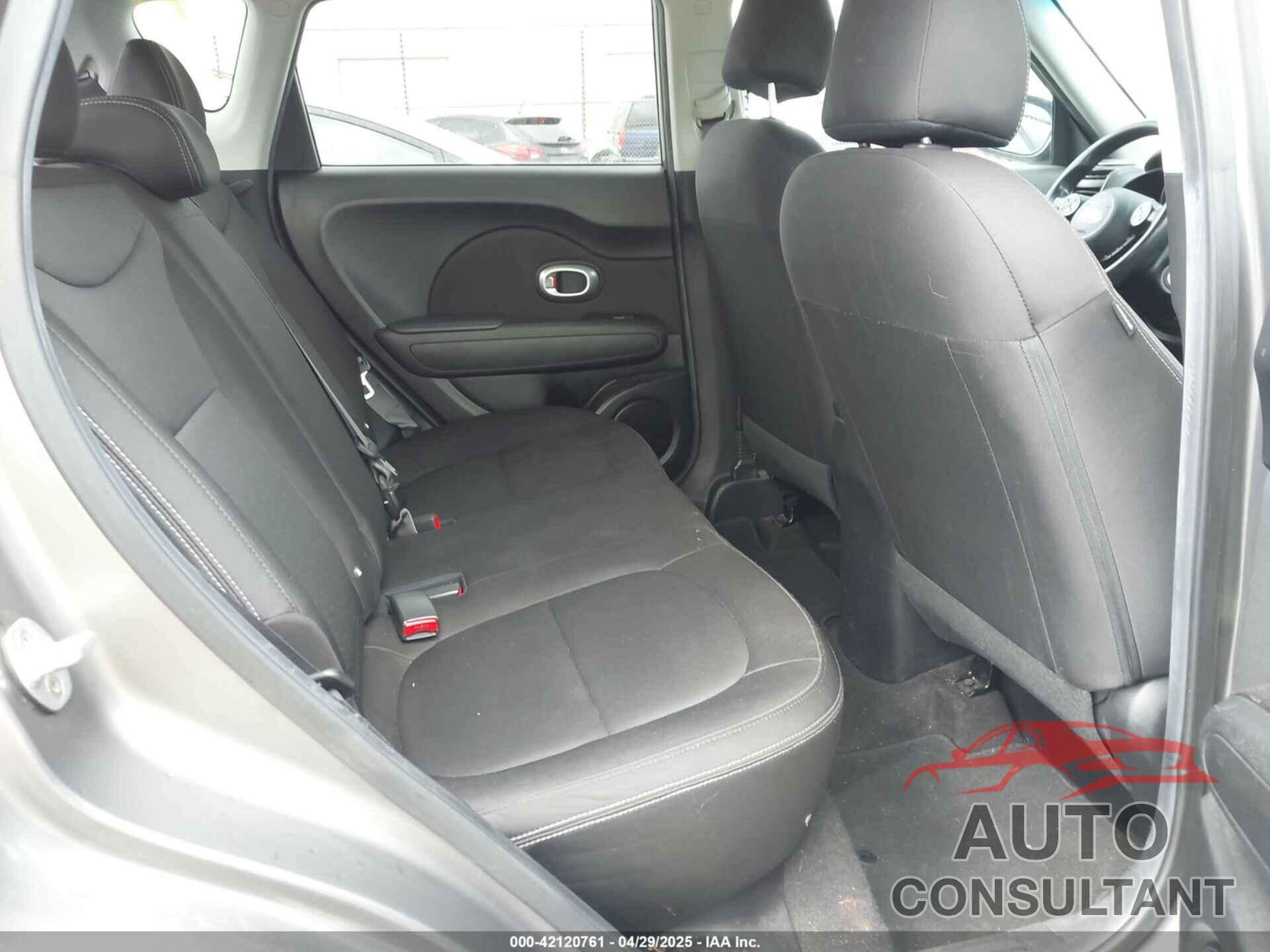 KIA SOUL 2017 - KNDJN2A22H7462080