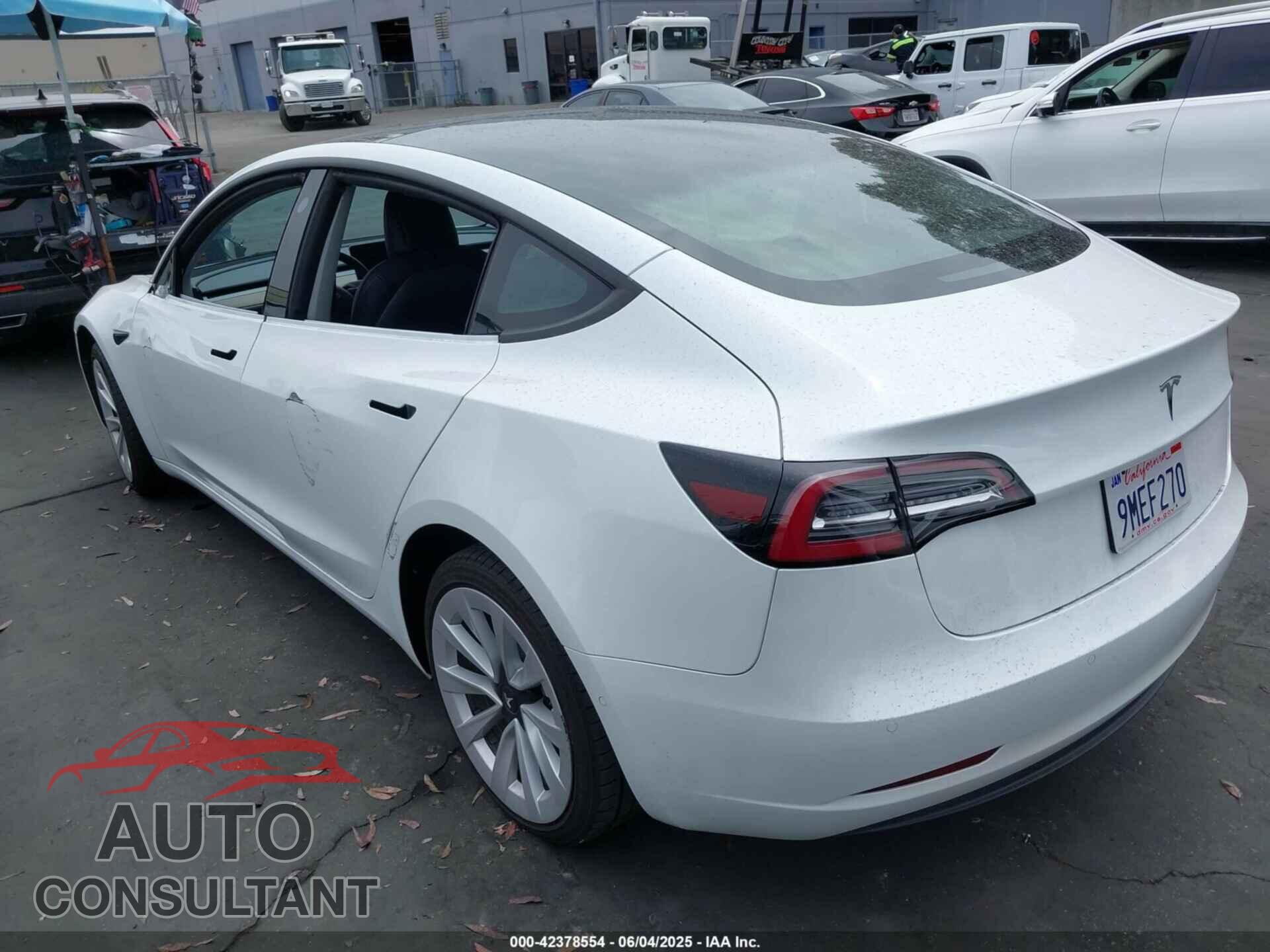 TESLA MODEL 3 2022 - 5YJ3E1EA3NF142759