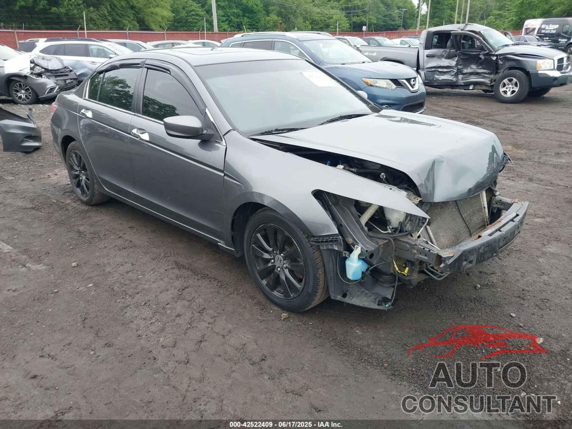 HONDA ACCORD 2012 - 1HGCP3F82CA011928