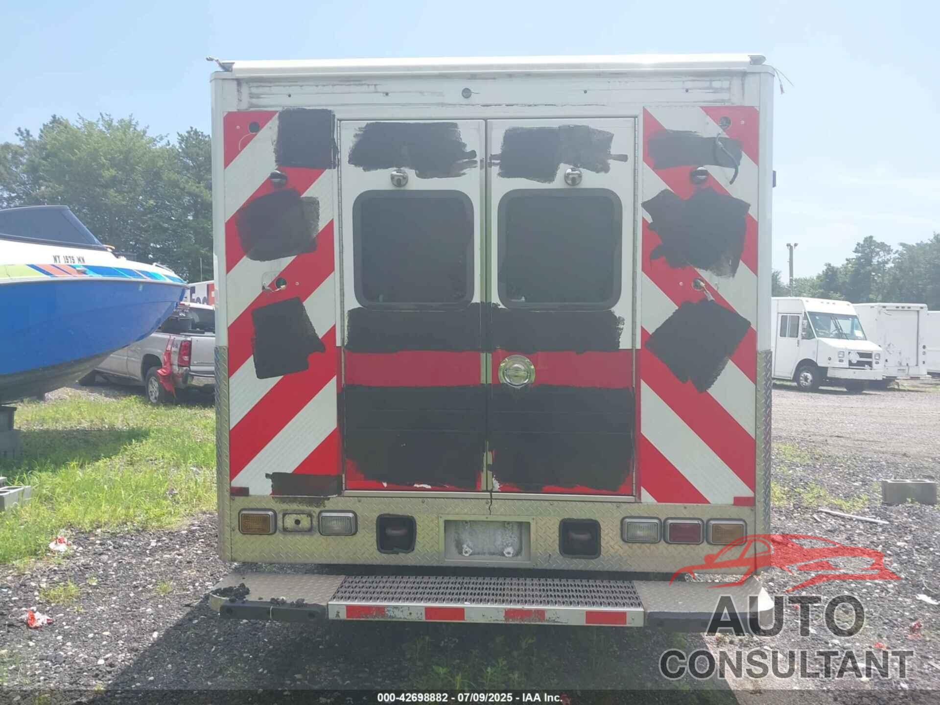 FORD F-550 CHASSIS 2017 - 1FD0X5HT3HEC91224