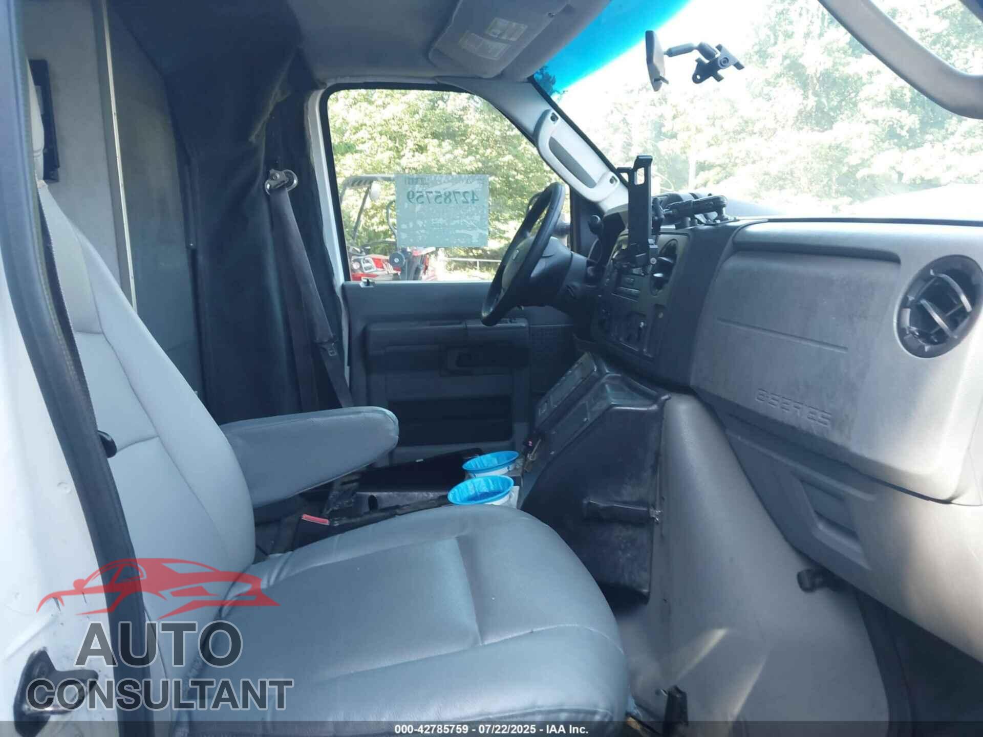 FORD E-350 CUTAWAY 2013 - 1FDWE3FS0DDA08101