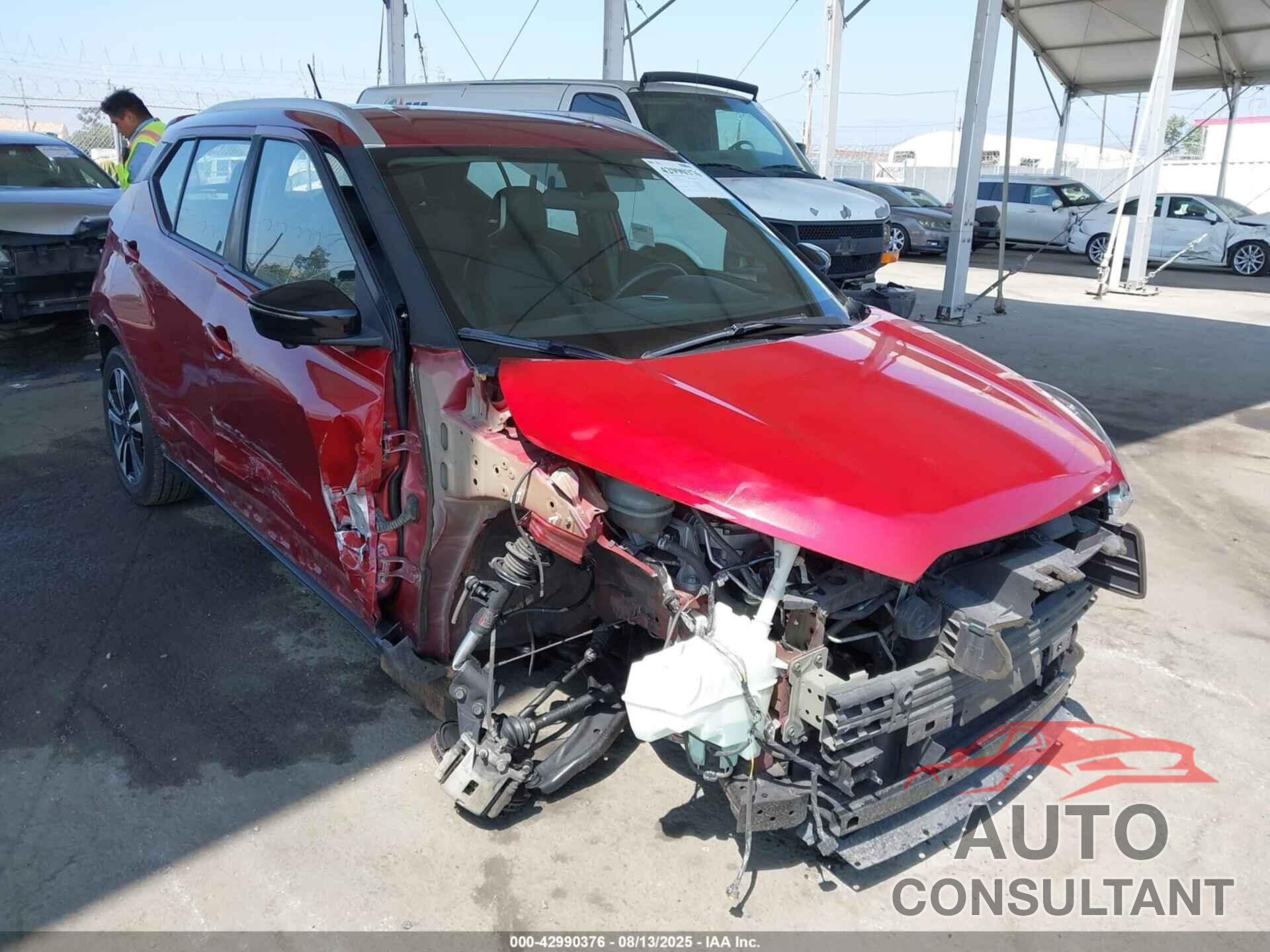 NISSAN KICKS 2019 - 3N1CP5CU0KL480845