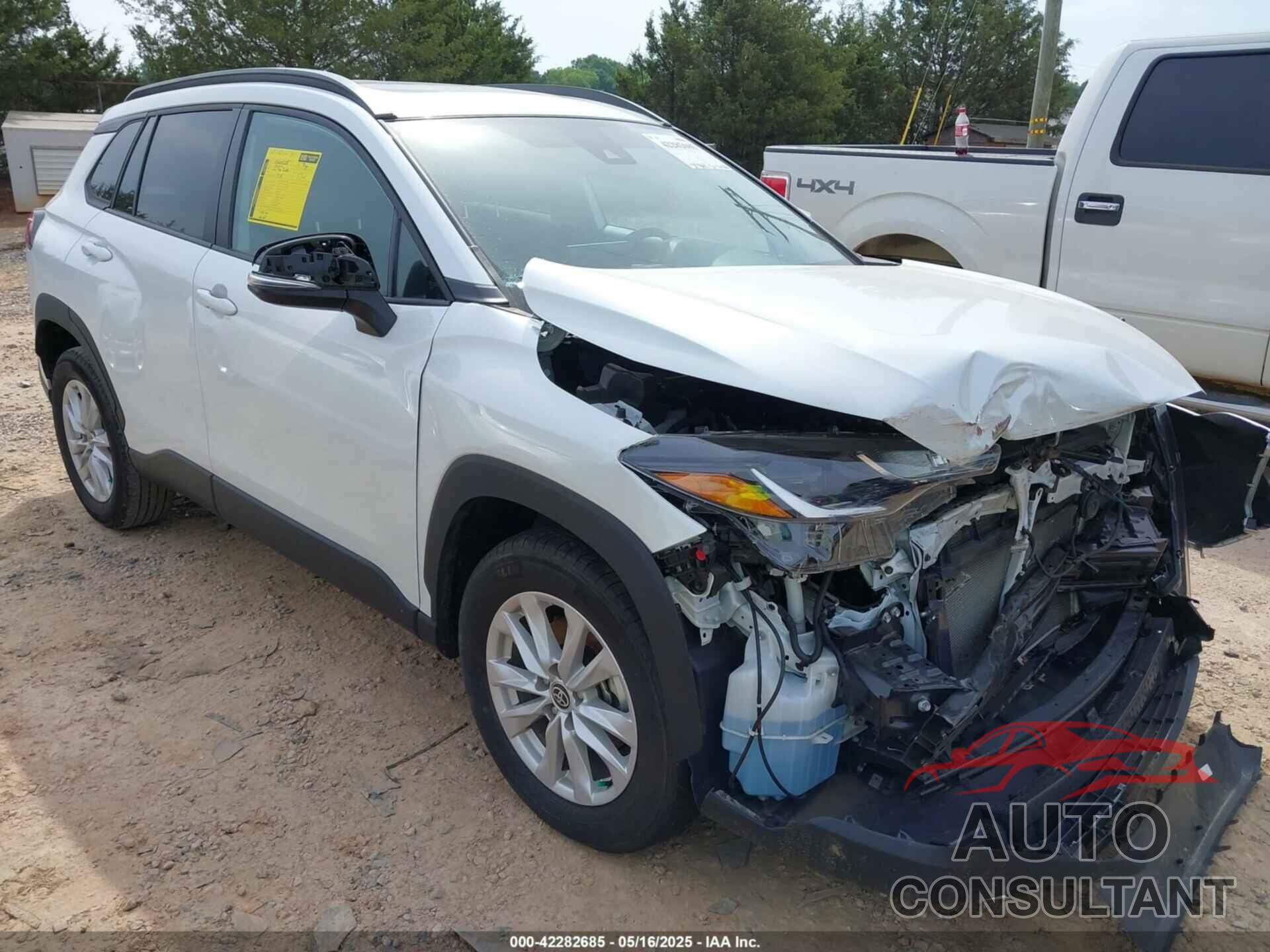 TOYOTA COROLLA CROSS 2022 - 7MUBAAAG6NV021369
