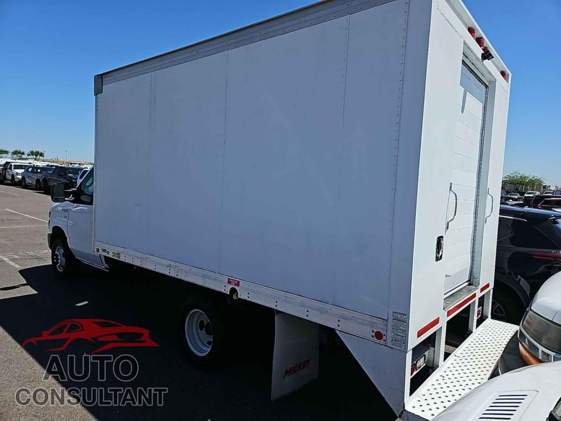 FORD ECONOLINE 2013 - 1FDXE4FL2DDB22006
