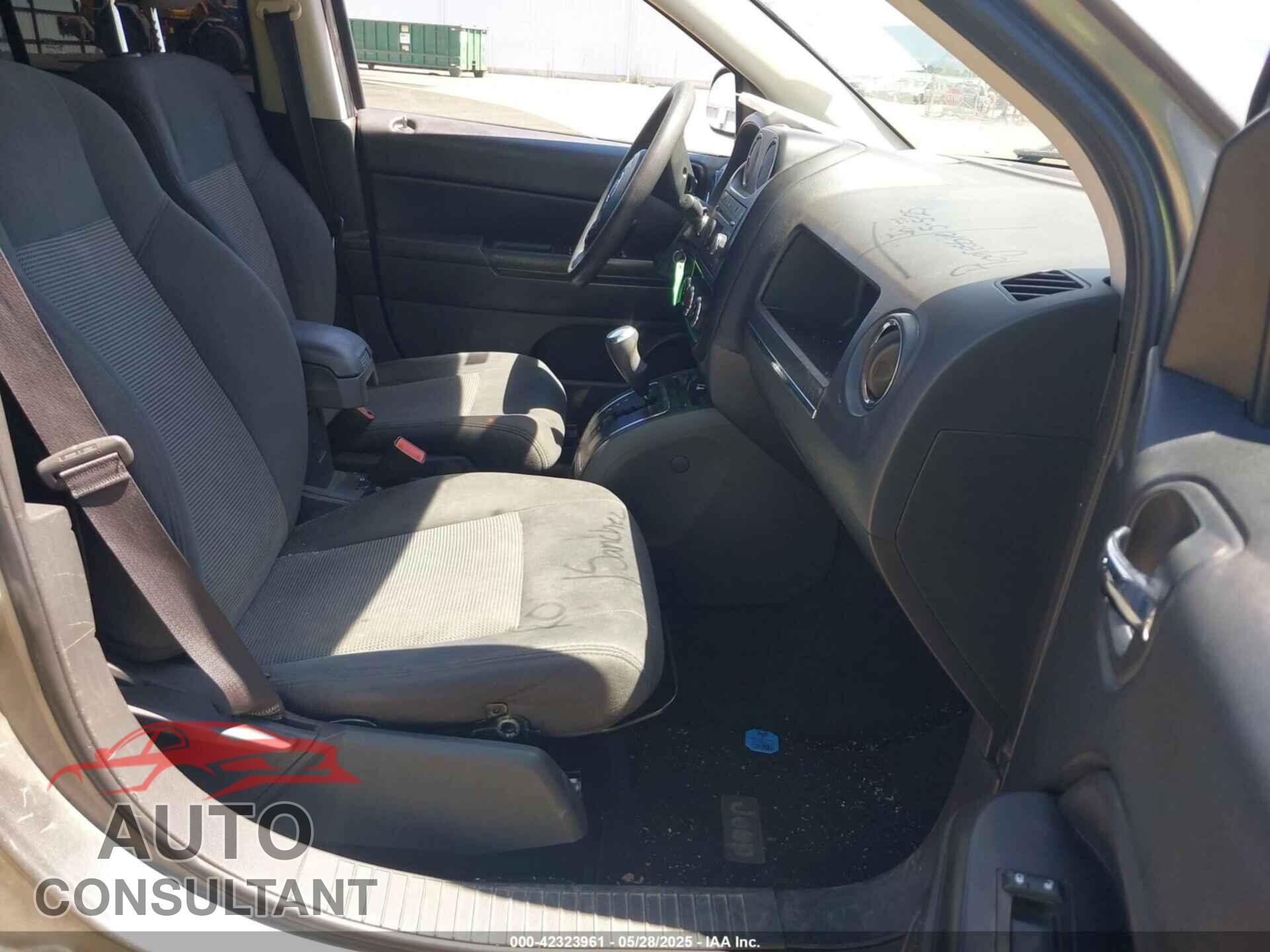 JEEP COMPASS 2012 - 1C4NJDBB7CD683322