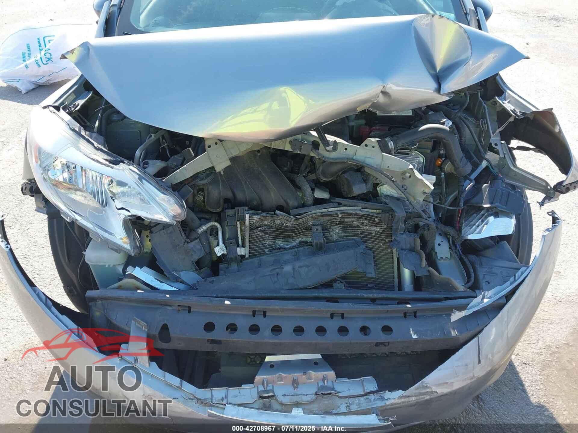 NISSAN VERSA NOTE 2015 - 3N1CE2CP9FL372700