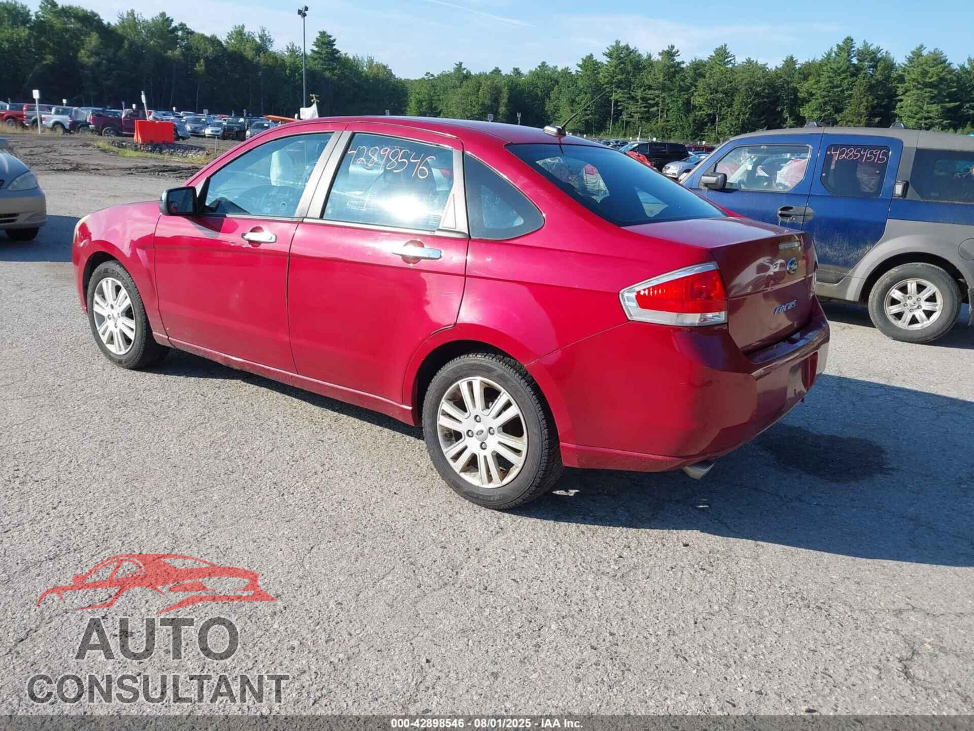 FORD FOCUS 2011 - 1FAHP3HN2BW183505