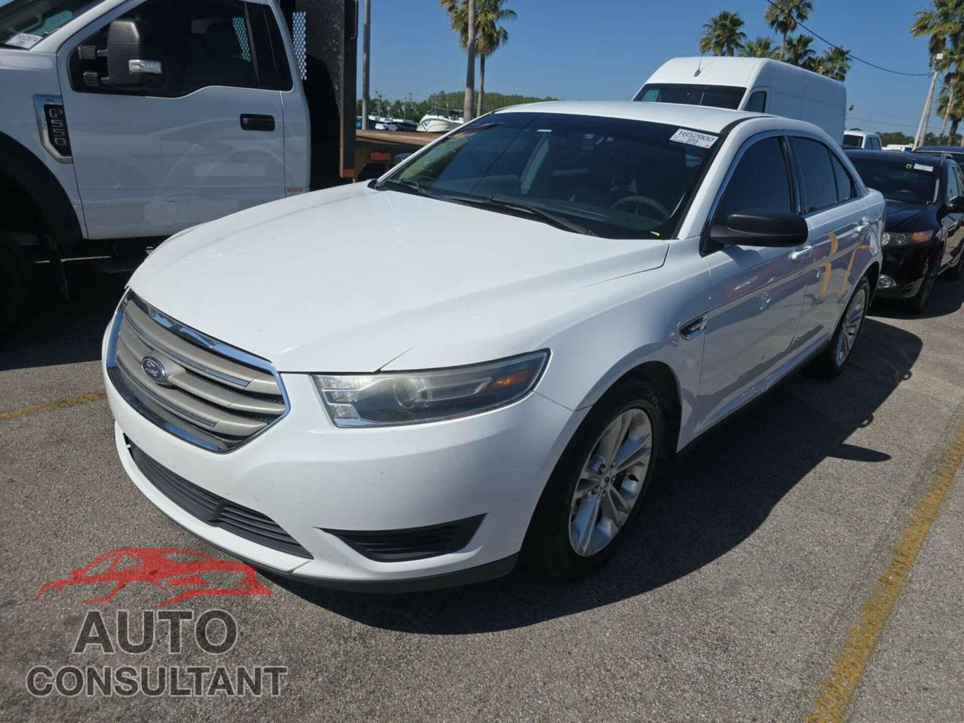 FORD TAURUS 2017 - 1FAHP2D86HG123997