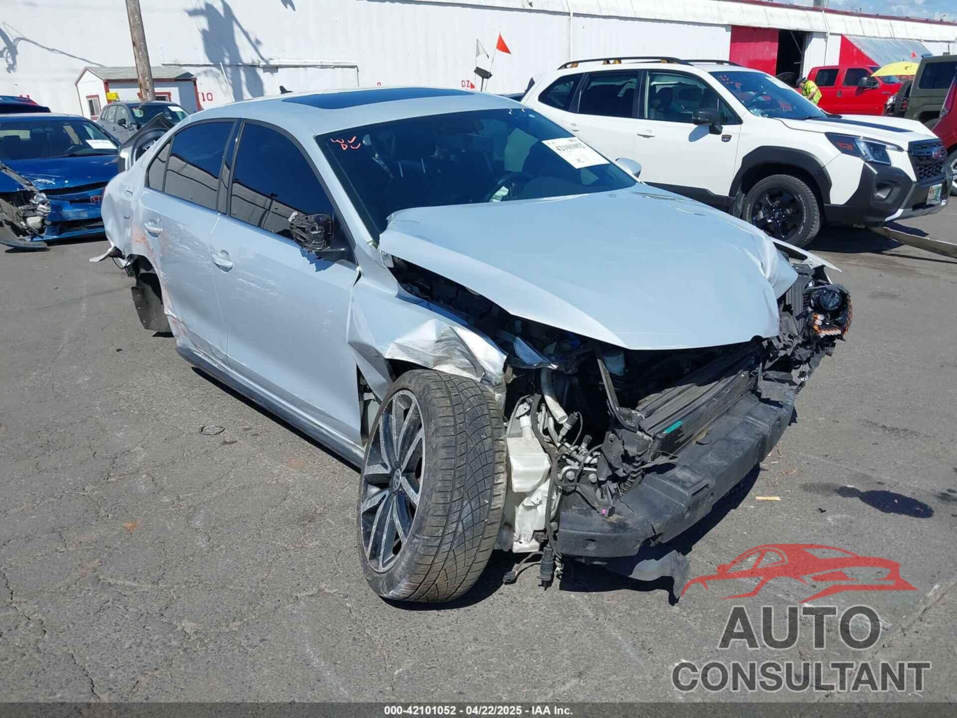 VOLKSWAGEN JETTA 2013 - 3VW4A7AJ9DM223975