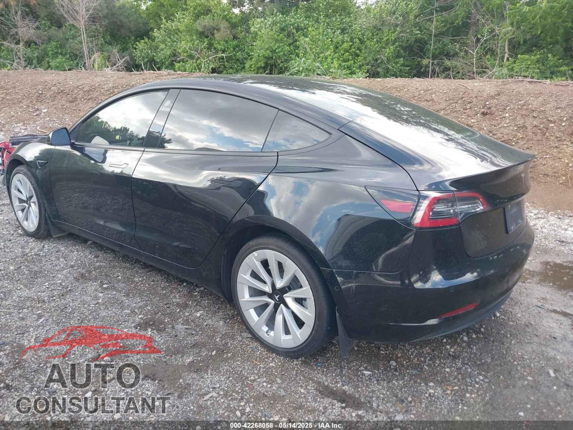 TESLA MODEL 3 2022 - 5YJ3E1EA1NF304355