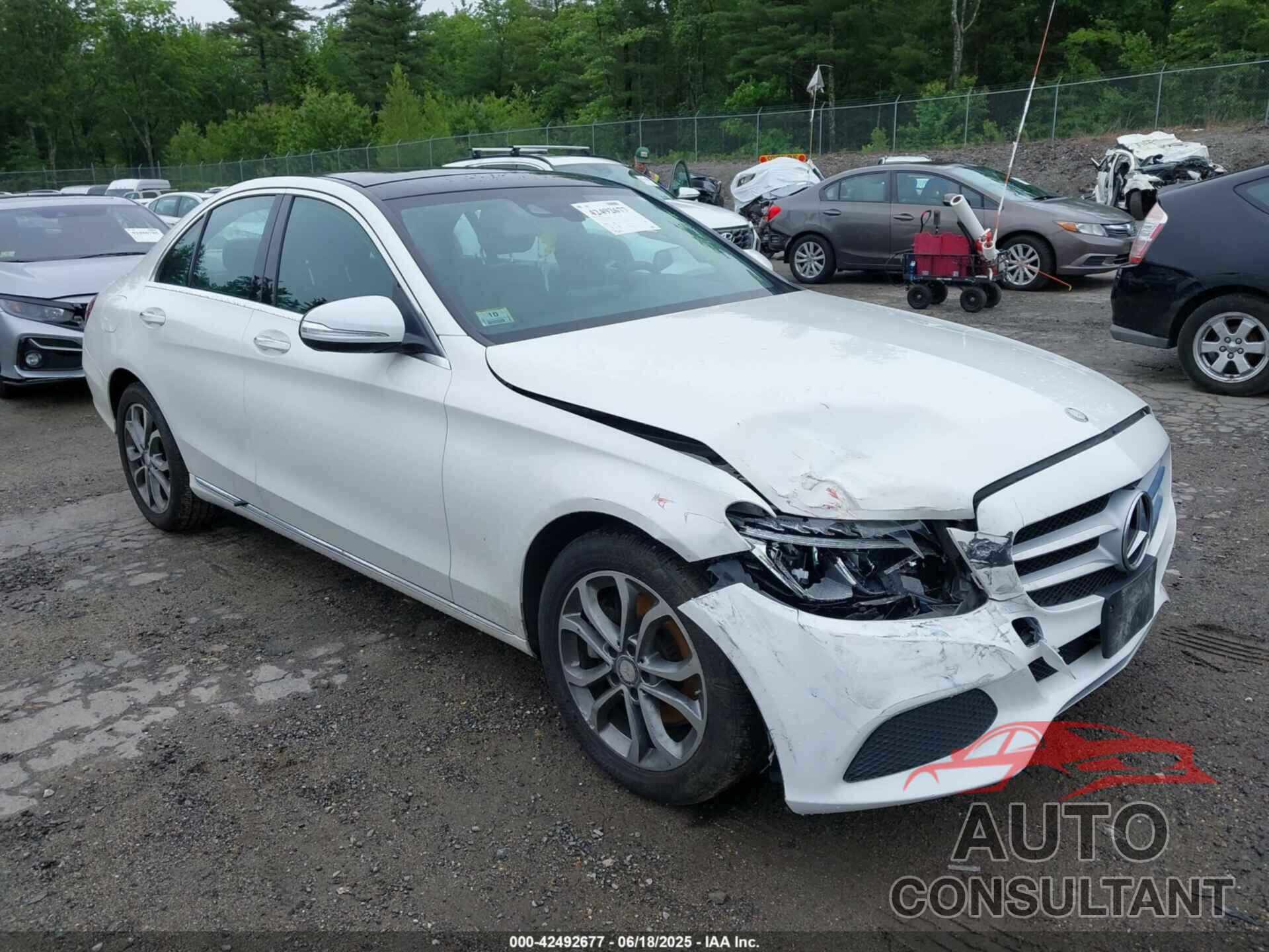 MERCEDES-BENZ C 300 2016 - 55SWF4KB4GU108596
