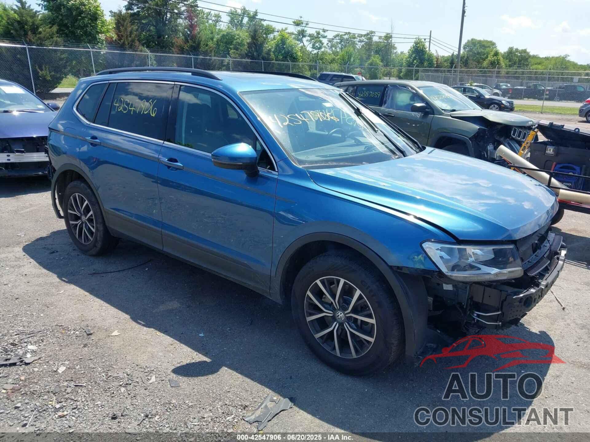 VOLKSWAGEN TIGUAN 2019 - 3VV2B7AX0KM130918