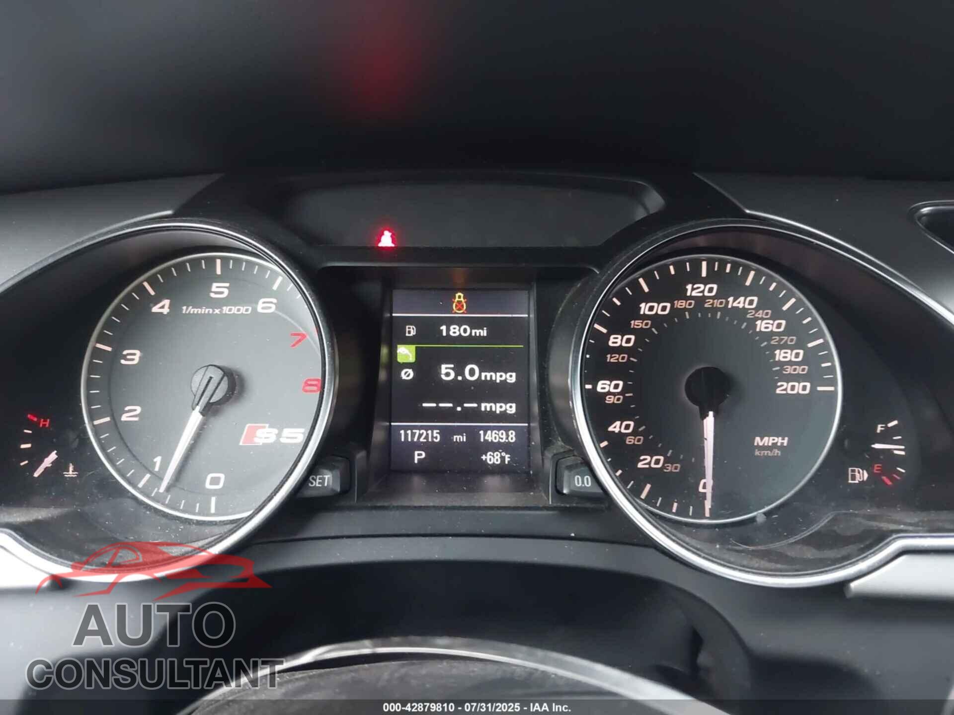 AUDI S5 2011 - WAUCVAFRXBA016615
