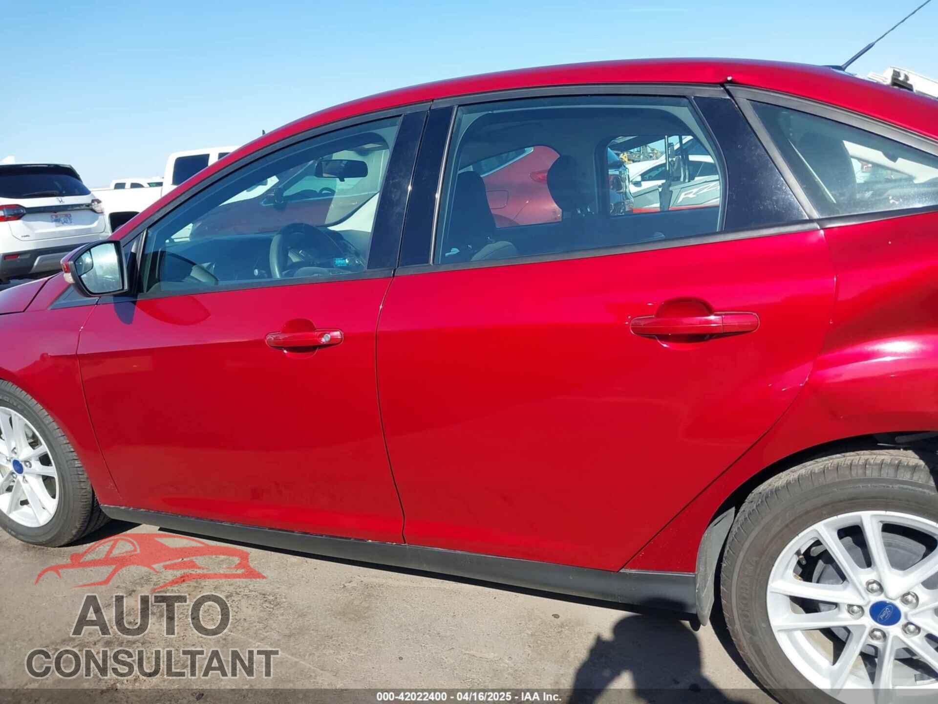 FORD FOCUS 2017 - 1FADP3F28HL222826