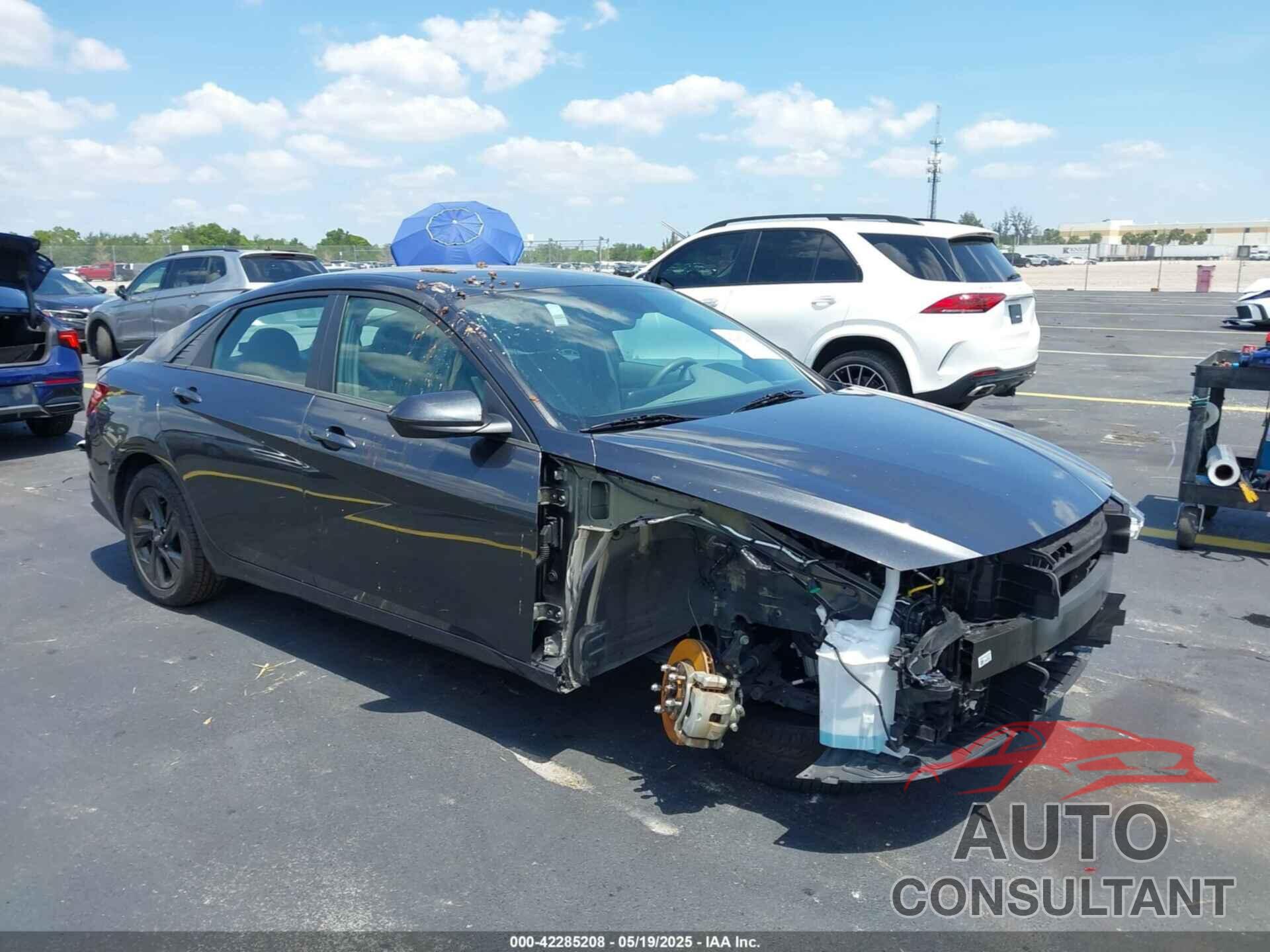 HYUNDAI ELANTRA 2023 - 5NPLM4AG8PH118489