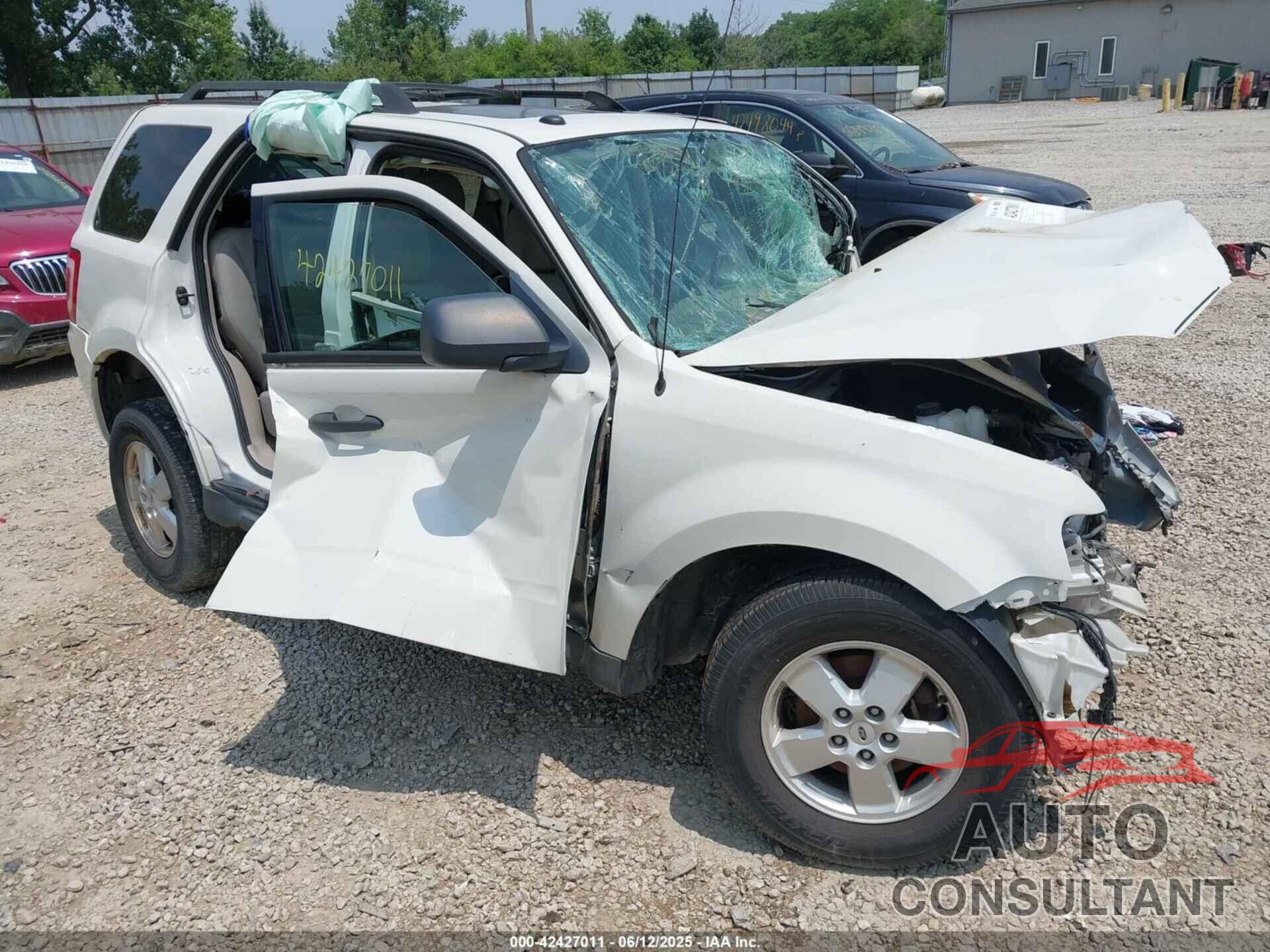 FORD ESCAPE 2010 - 1FMCU9DG2AKC63511