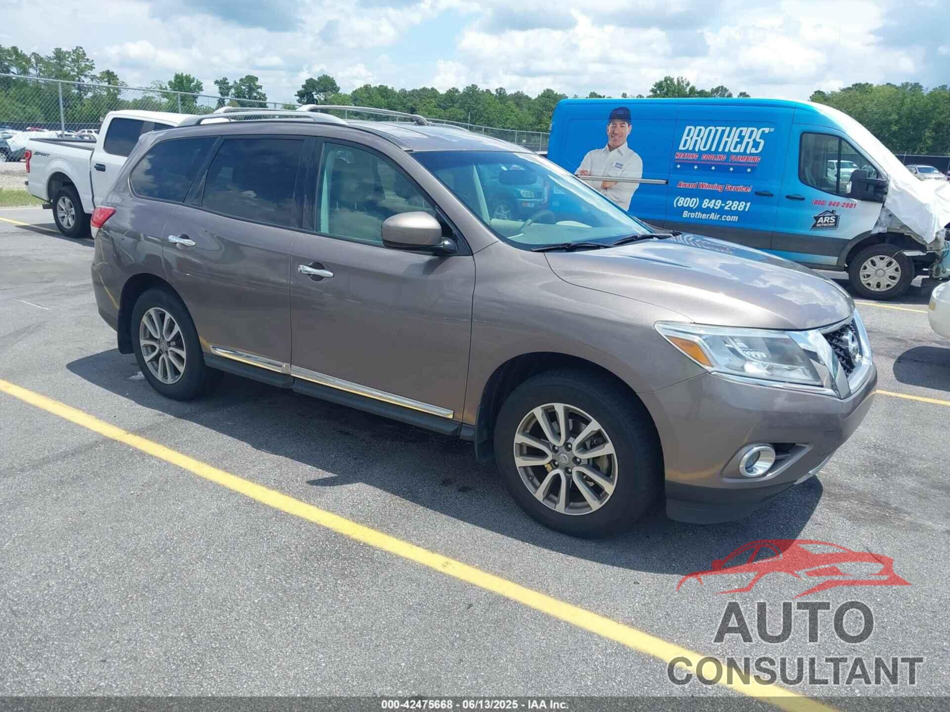 NISSAN PATHFINDER 2014 - 5N1AR2MMXEC639636