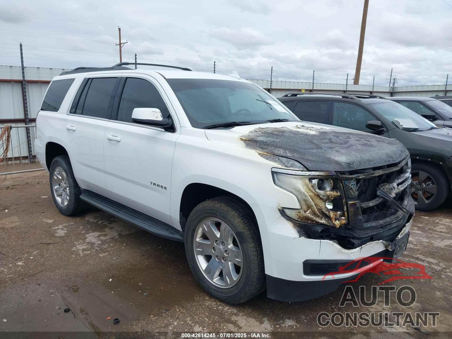 CHEVROLET TAHOE 2017 - 1GNSCAEC1HR210338