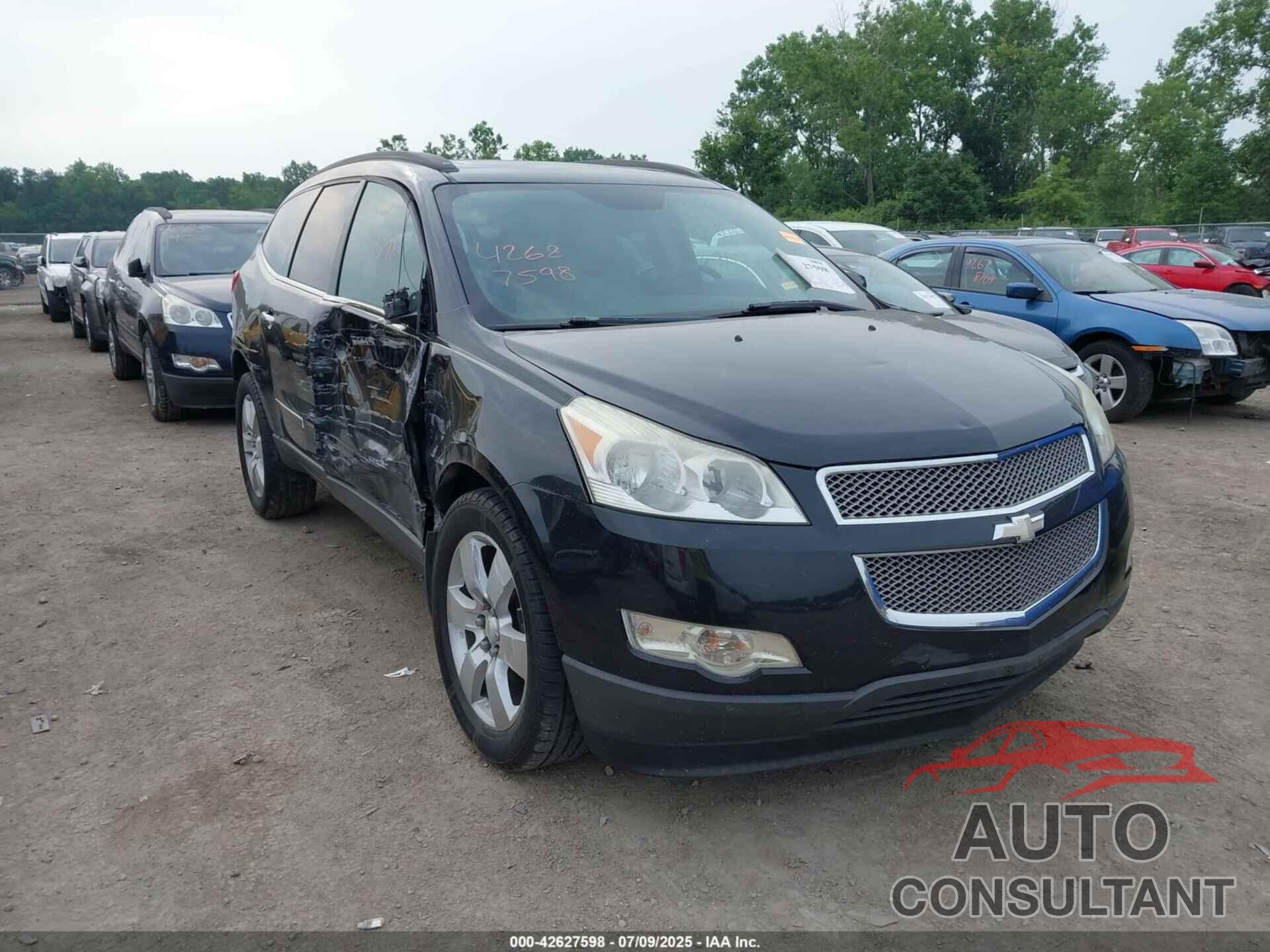 CHEVROLET TRAVERSE 2011 - 1GNKRLED7BJ348104