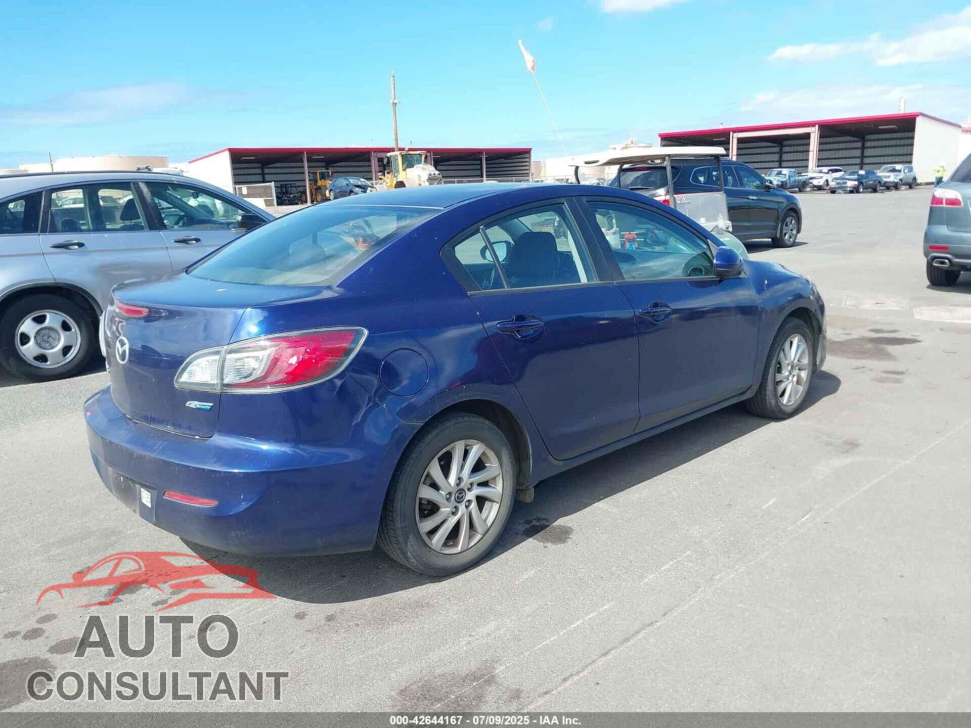 MAZDA MAZDA3 2013 - JM1BL1V72D1719715
