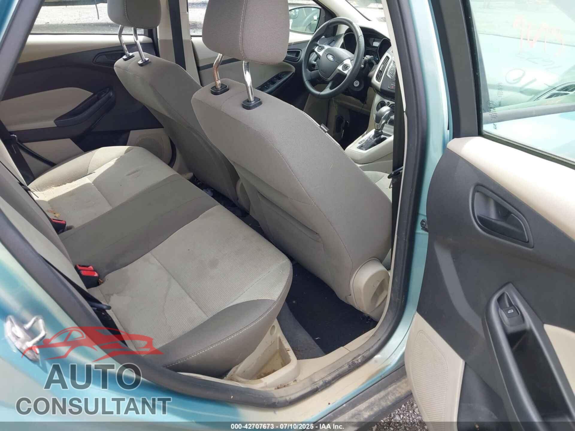 FORD FOCUS 2012 - 1FAHP3F25CL307584