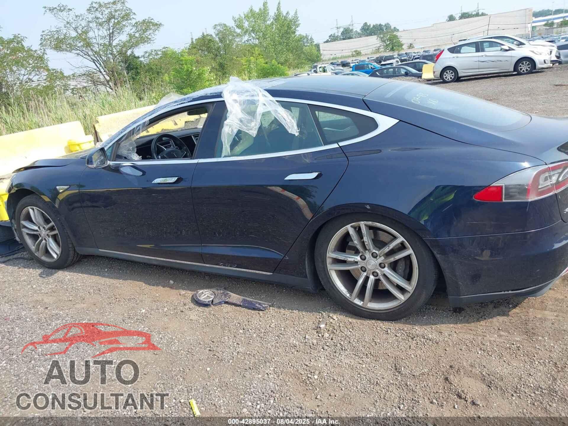 TESLA MODEL S 2013 - 5YJSA1CN0DFP04516