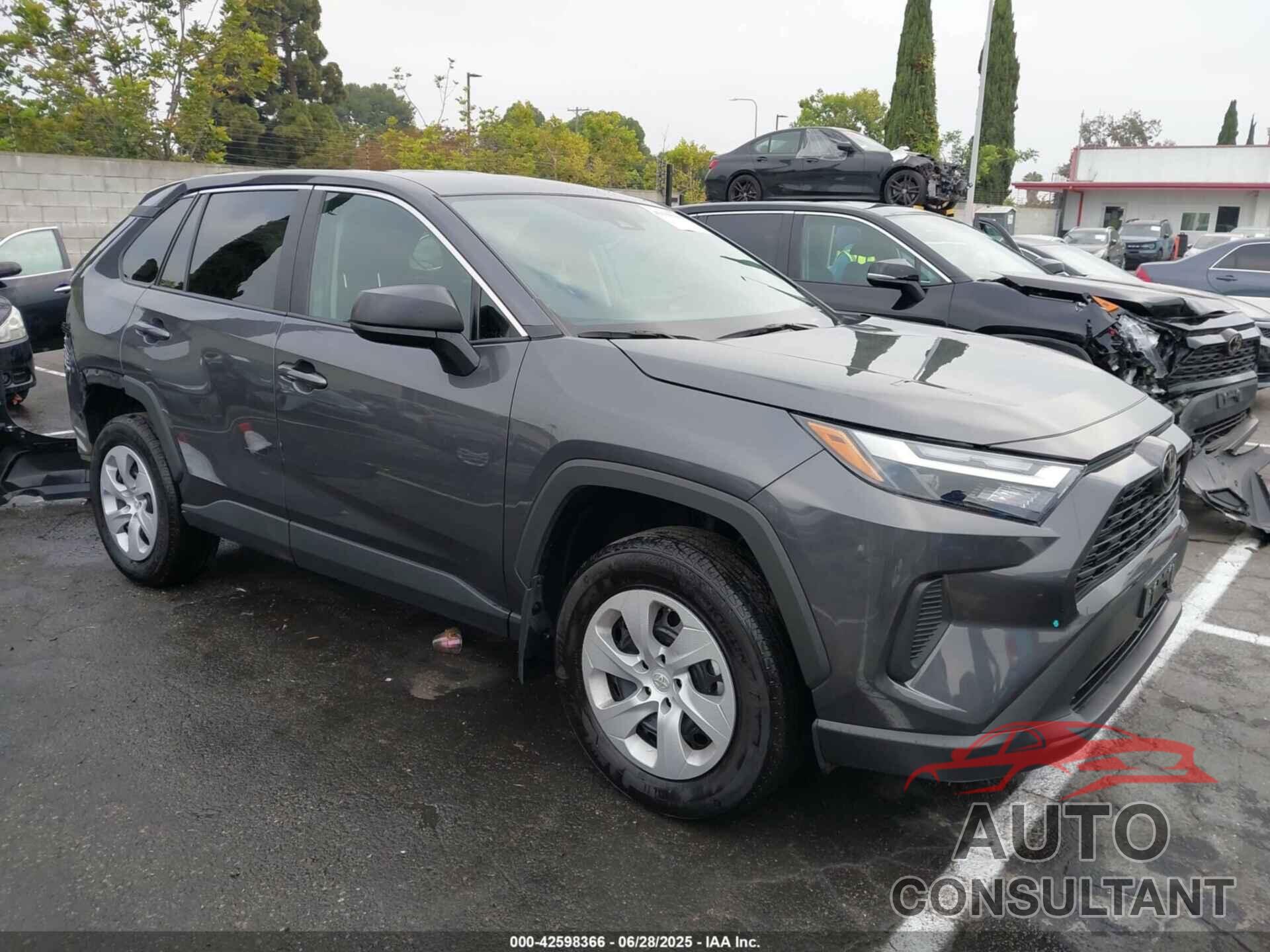 TOYOTA RAV4 2023 - 2T3F1RFV8PW399194