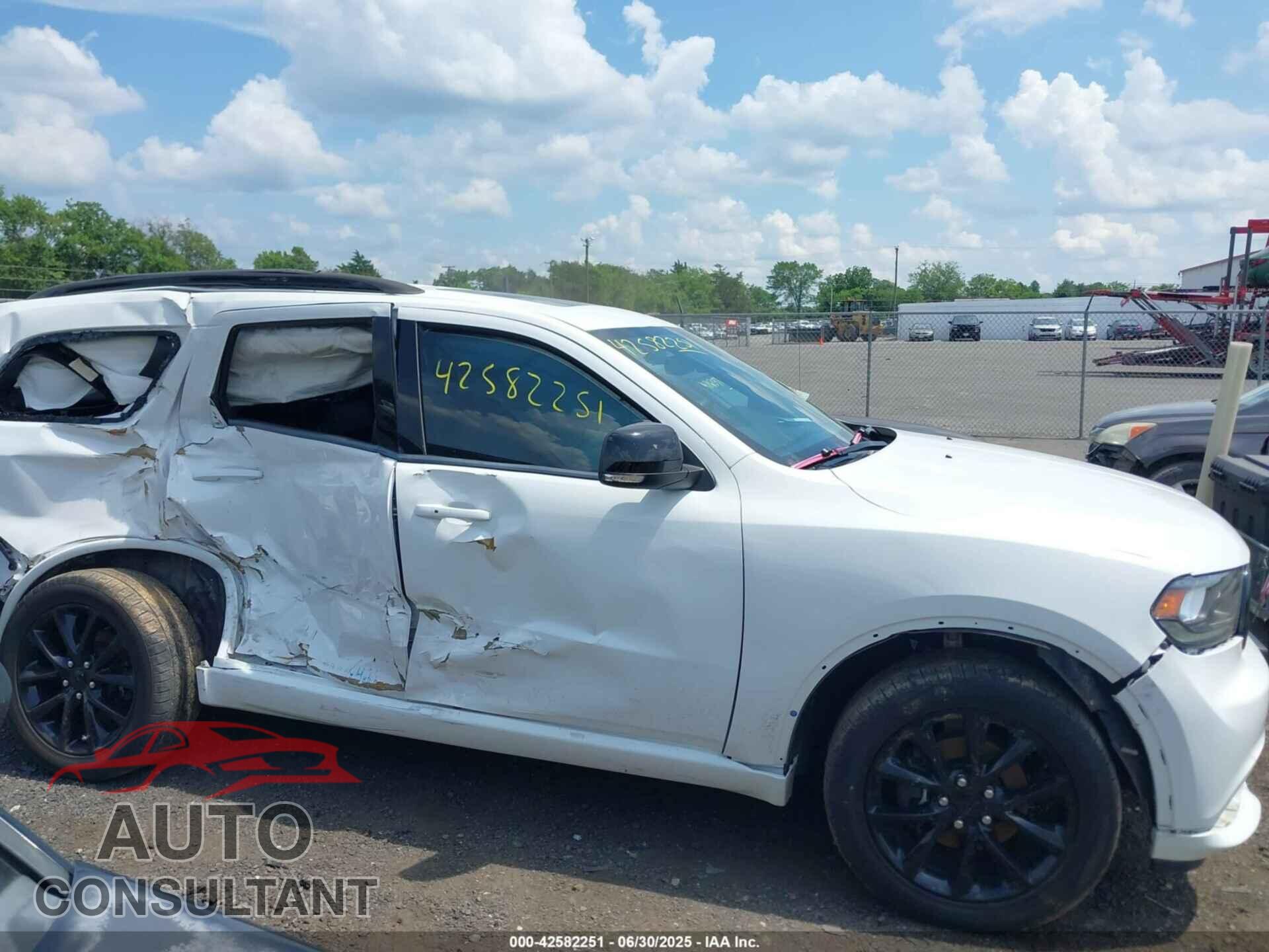 DODGE DURANGO 2018 - 1C4RDJDG5JC126900