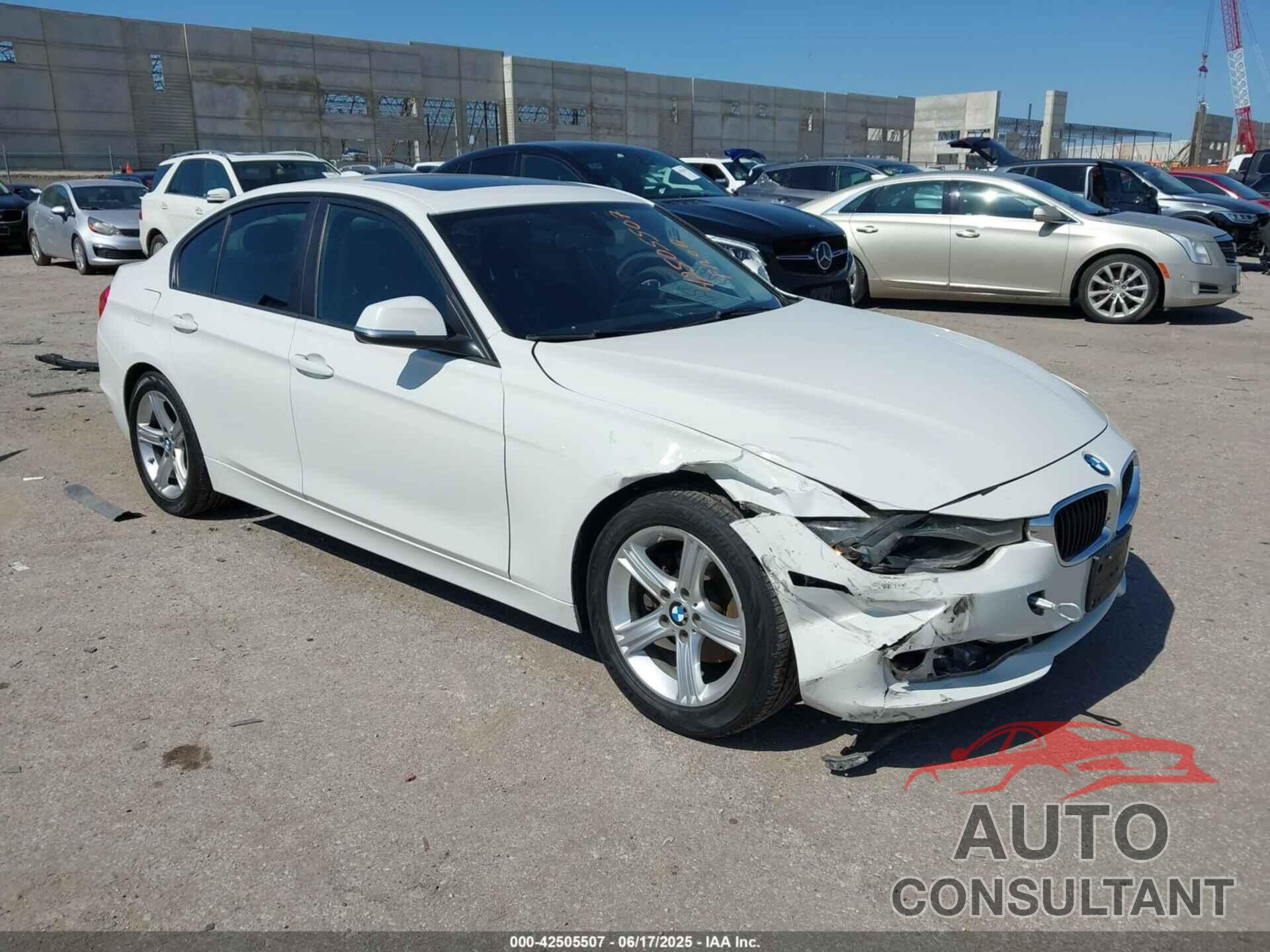 BMW 328I 2014 - WBA3B3C58EJ981158