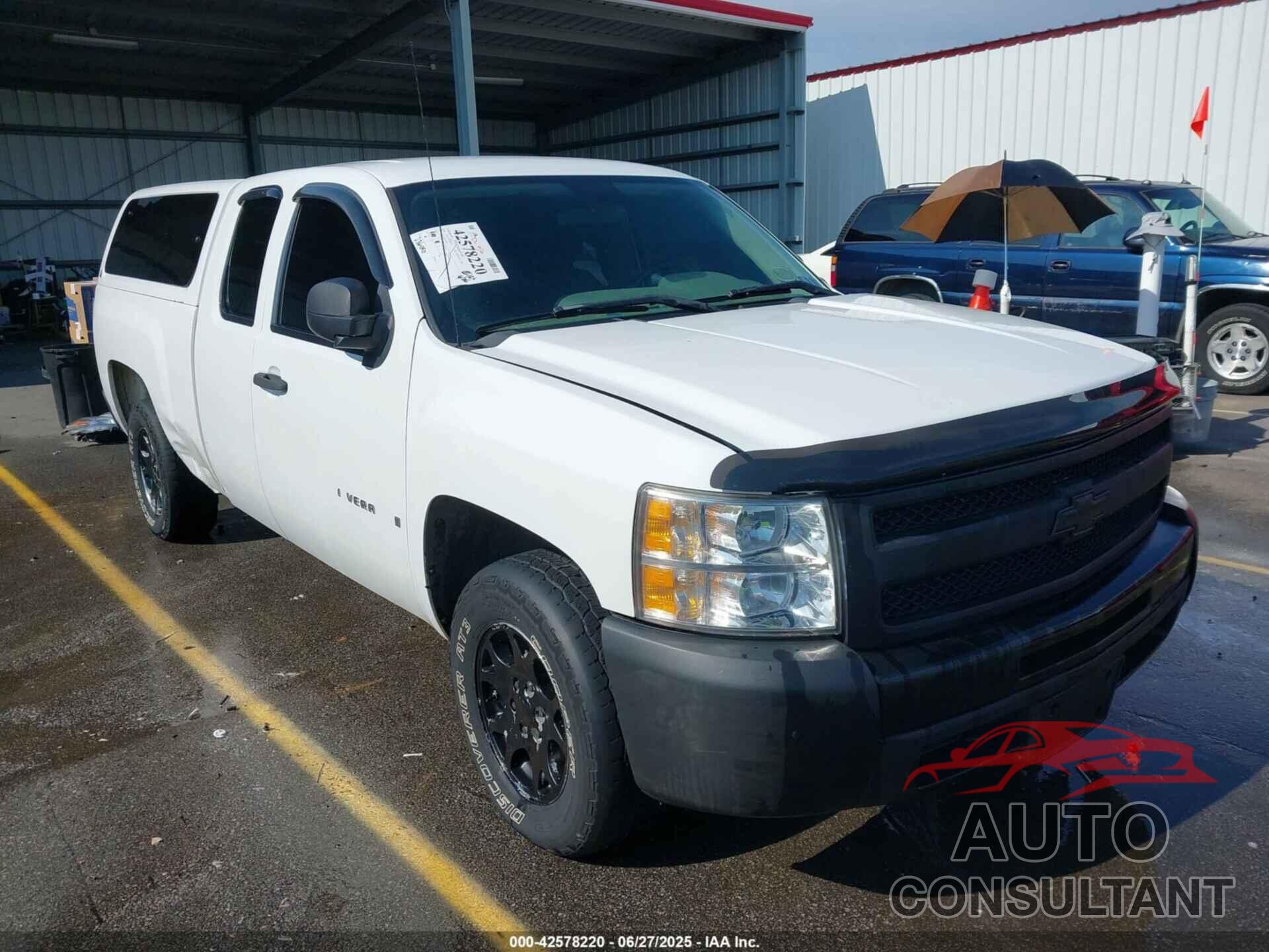CHEVROLET SILVERADO 1500 2009 - 1GCEC19J49Z176945