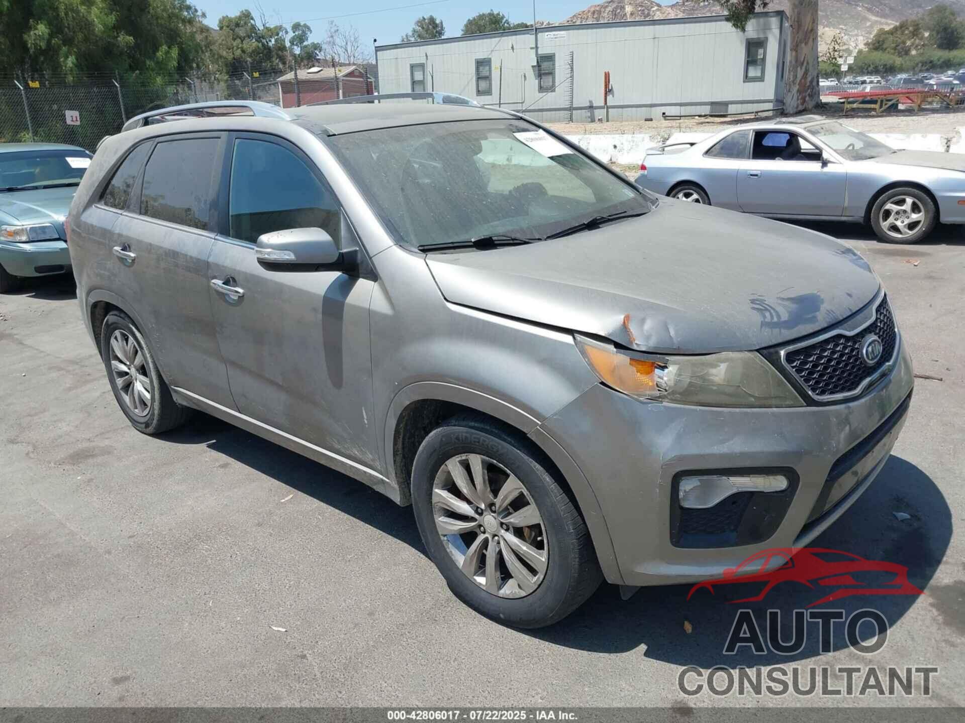 KIA SORENTO 2011 - 5XYKW4A21BG135533