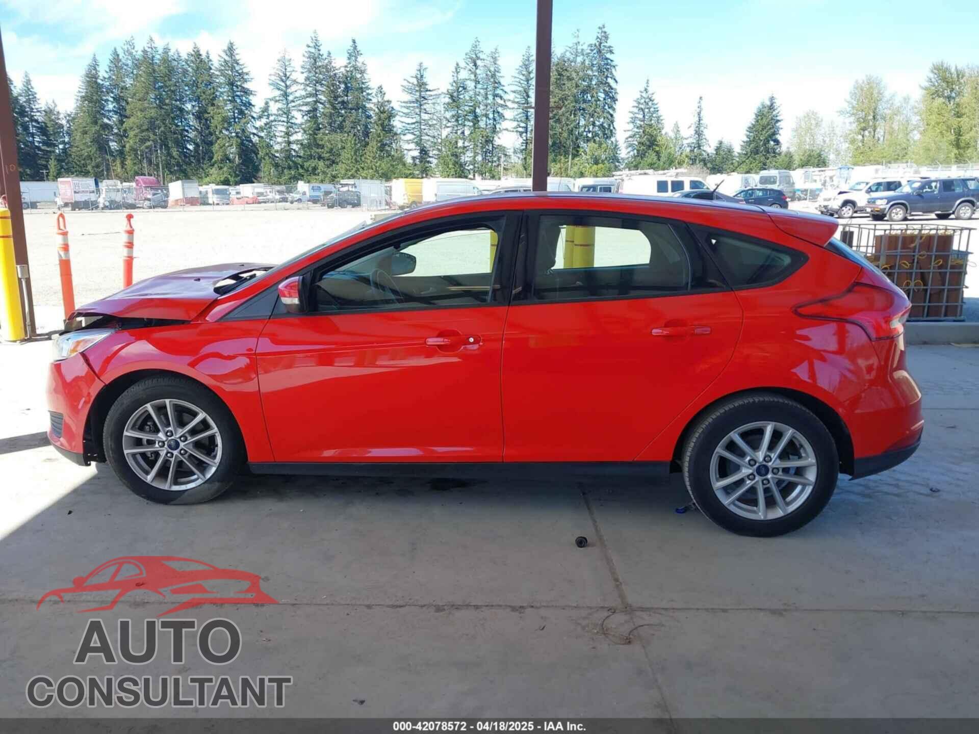 FORD FOCUS 2015 - 1FADP3K25FL294442