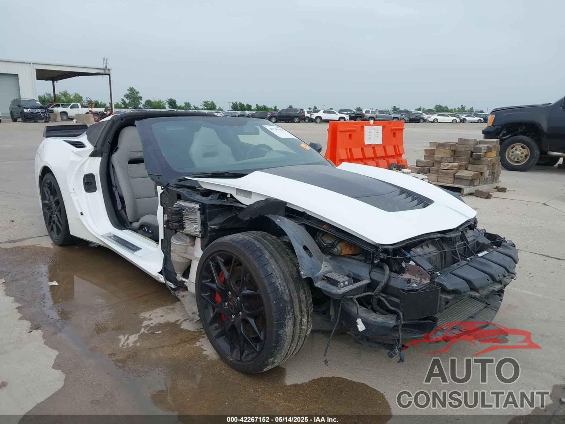 CHEVROLET CORVETTE 2016 - 1G1YM2D79G5105989
