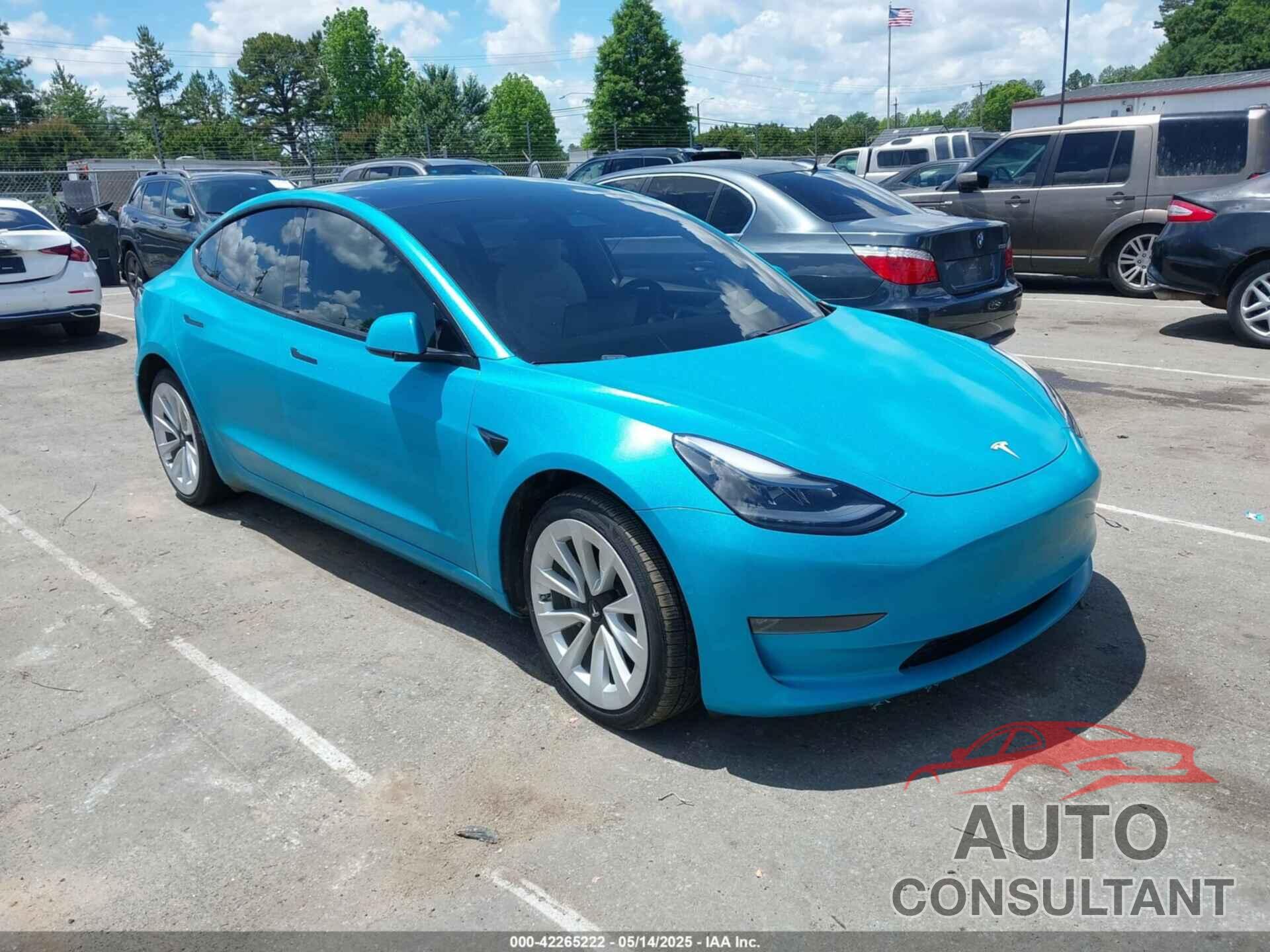 TESLA MODEL 3 2021 - 5YJ3E1EB2MF990302