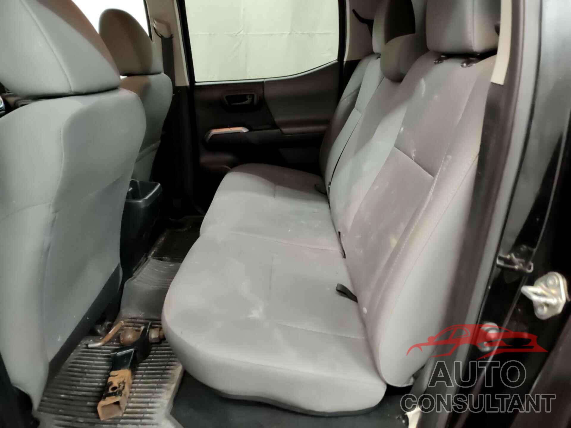 TOYOTA TACOMA 2017 - 3TMDZ5BN6HM021246