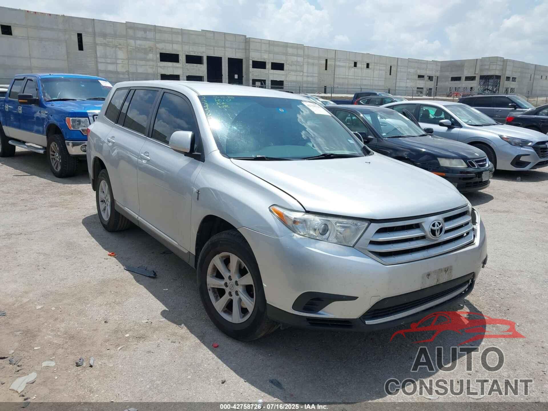 TOYOTA HIGHLANDER 2013 - 5TDZK3EH6DS139084