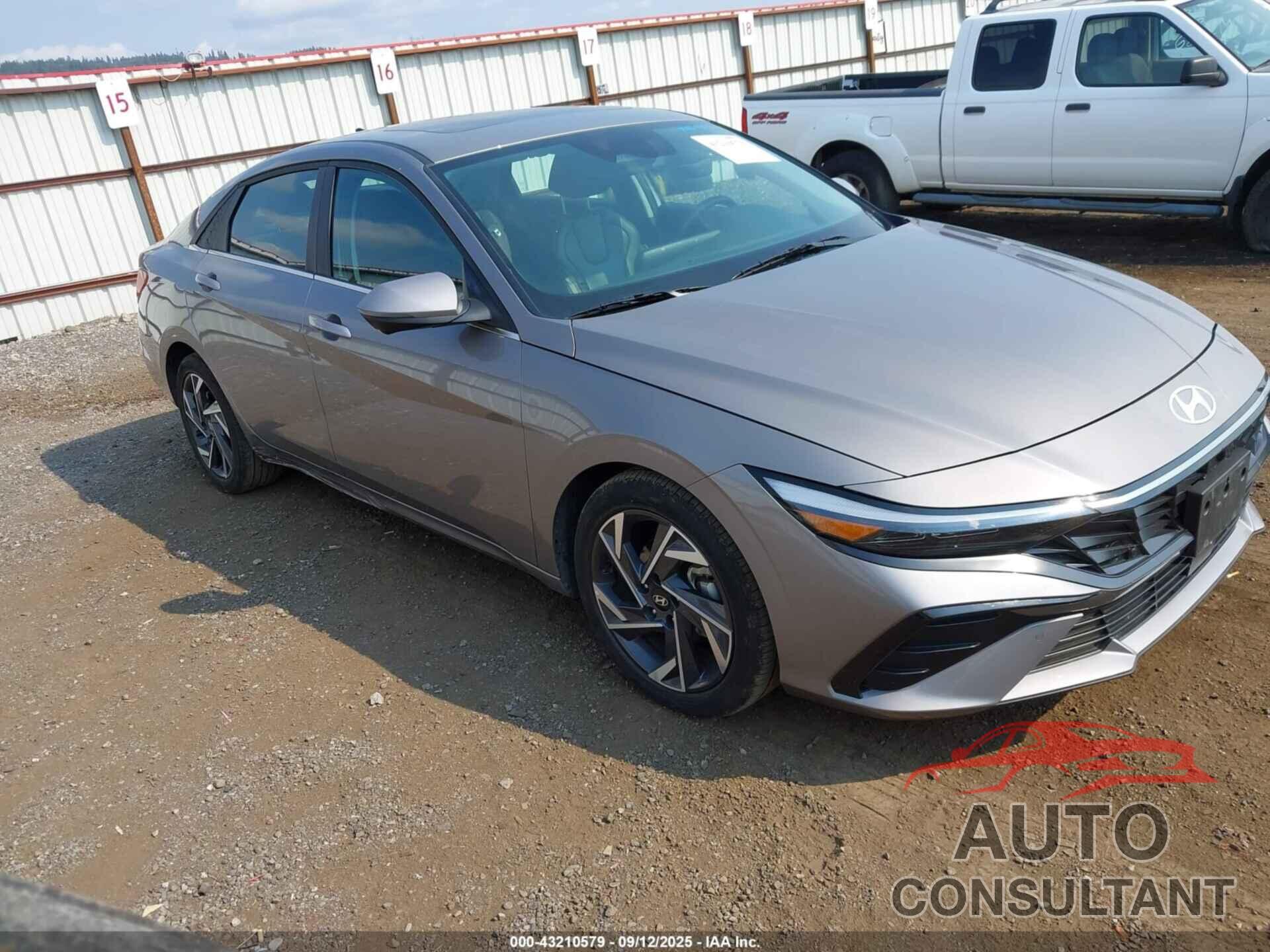 HYUNDAI ELANTRA 2024 - KMHLP4DG2RU792922