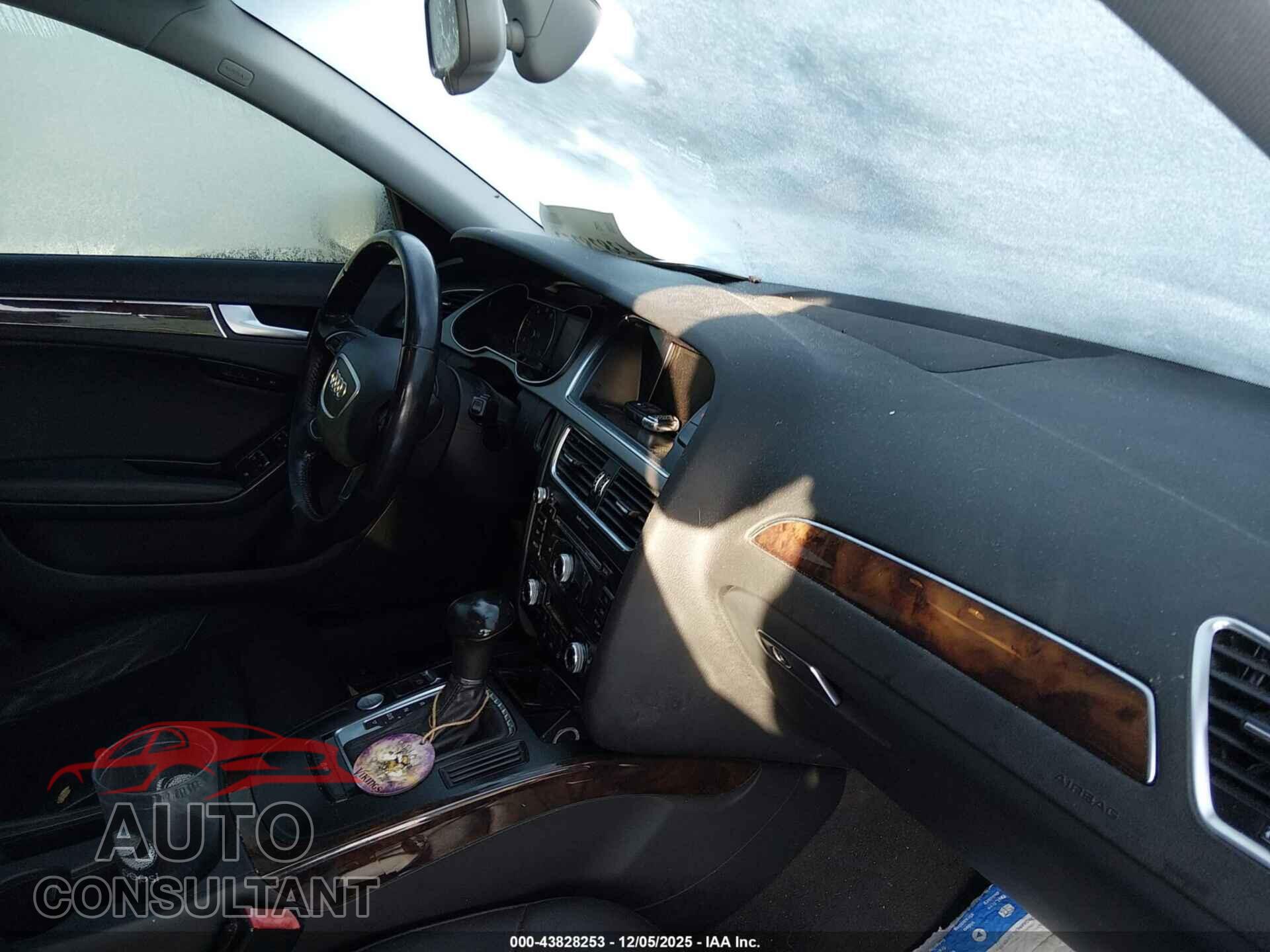 AUDI A4 2014 - WAUEFAFL7EA081122