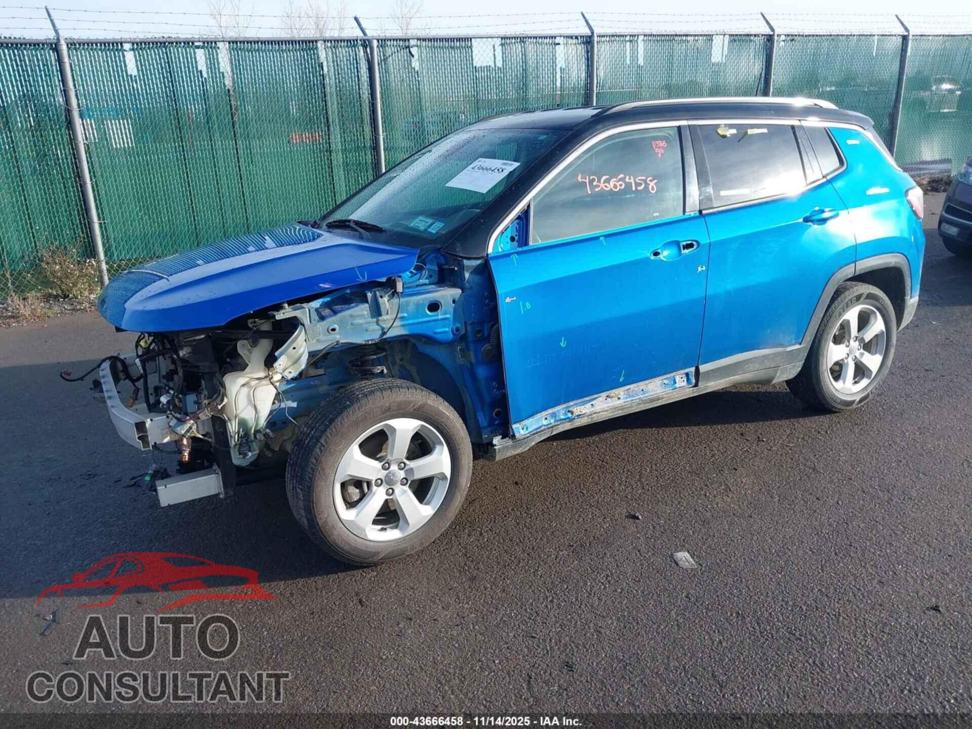 JEEP COMPASS 2018 - 3C4NJDBB8JT253273