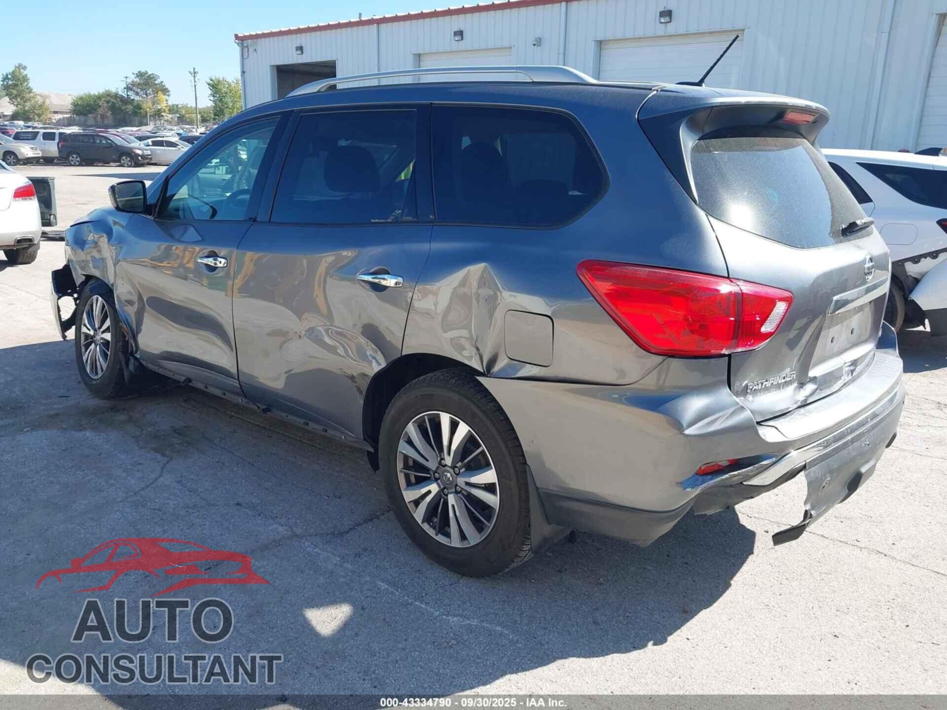 NISSAN PATHFINDER 2017 - 5N1DR2MM1HC694011