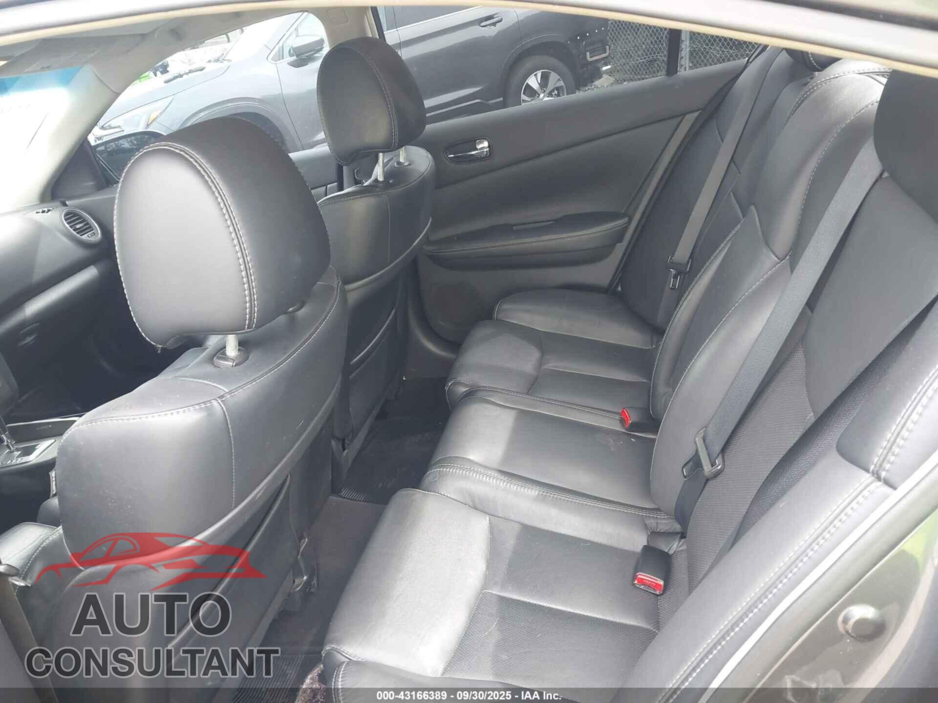 NISSAN MAXIMA 2012 - 1N4AA5AP0CC856417