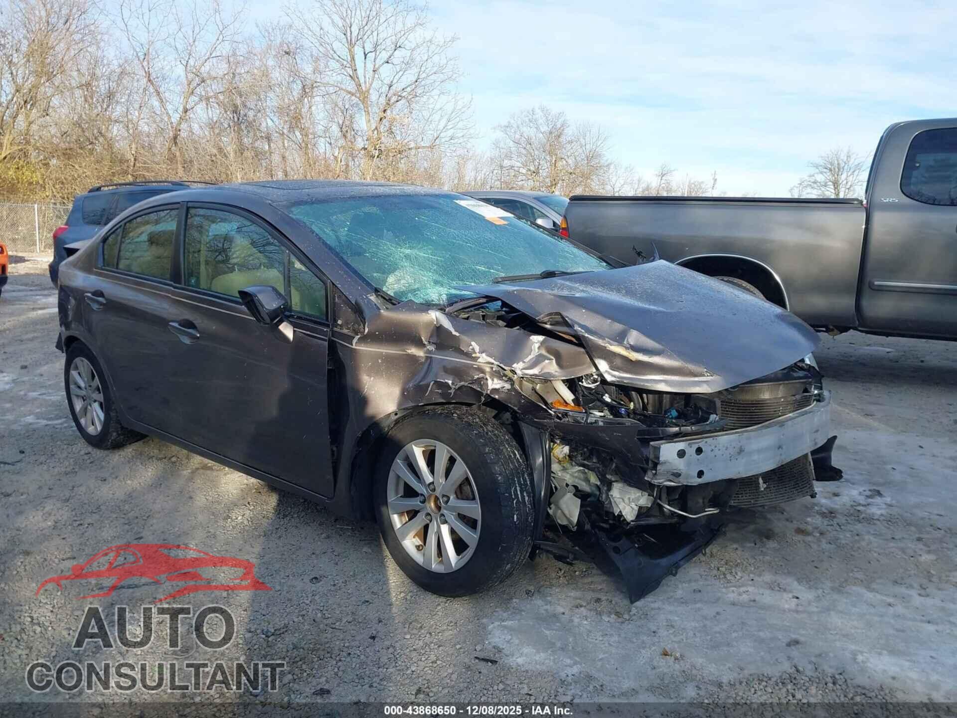 HONDA CIVIC 2012 - 2HGFB2F84CH511774
