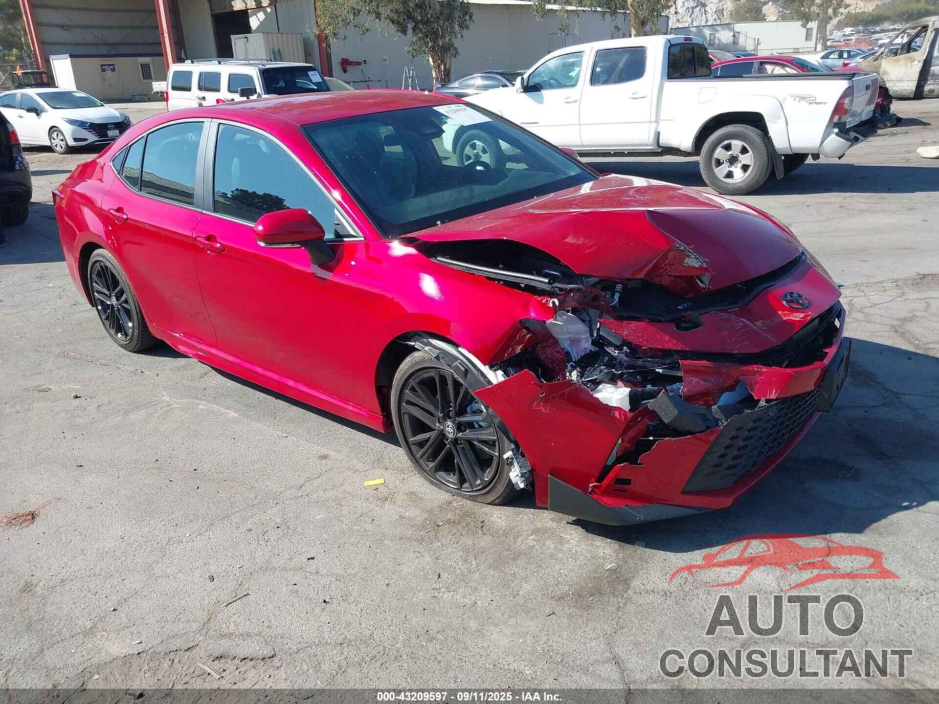 TOYOTA CAMRY 2025 - 4T1DAACK0SU194862