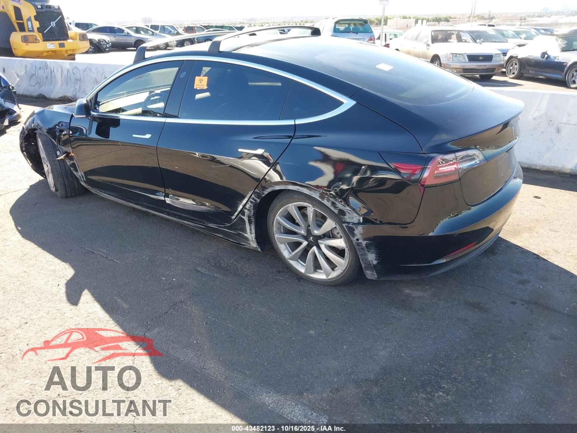 TESLA MODEL 3 2018 - 5YJ3E1EA2JF061231