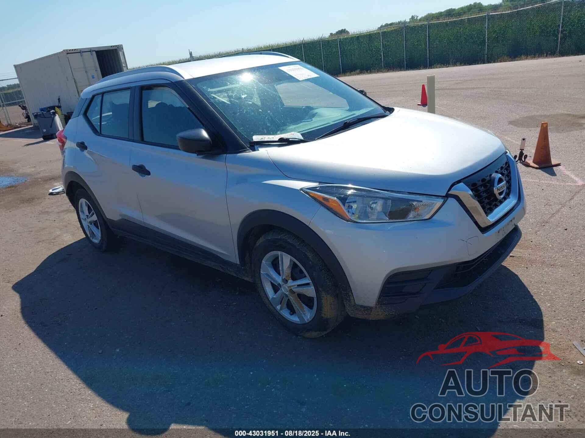 NISSAN KICKS 2019 - 3N1CP5CU9KL555378