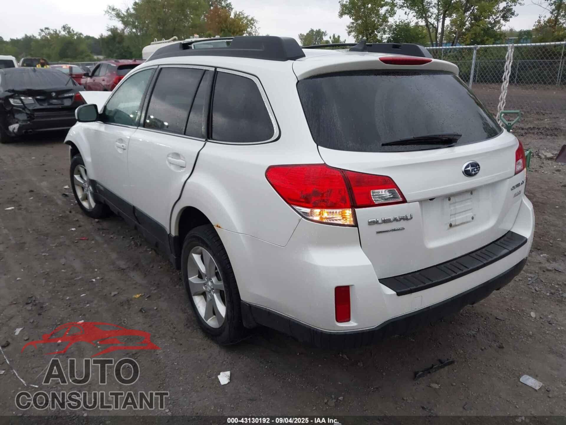 SUBARU OUTBACK 2013 - 4S4BRBKC2D3255475
