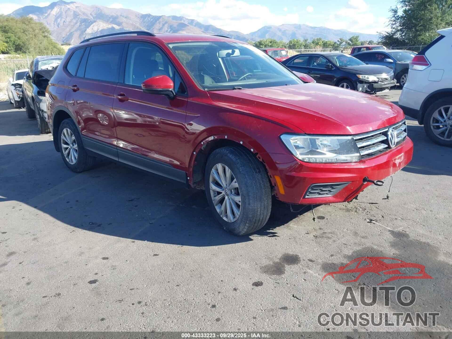 VOLKSWAGEN TIGUAN 2018 - 3VV0B7AX7JM084929