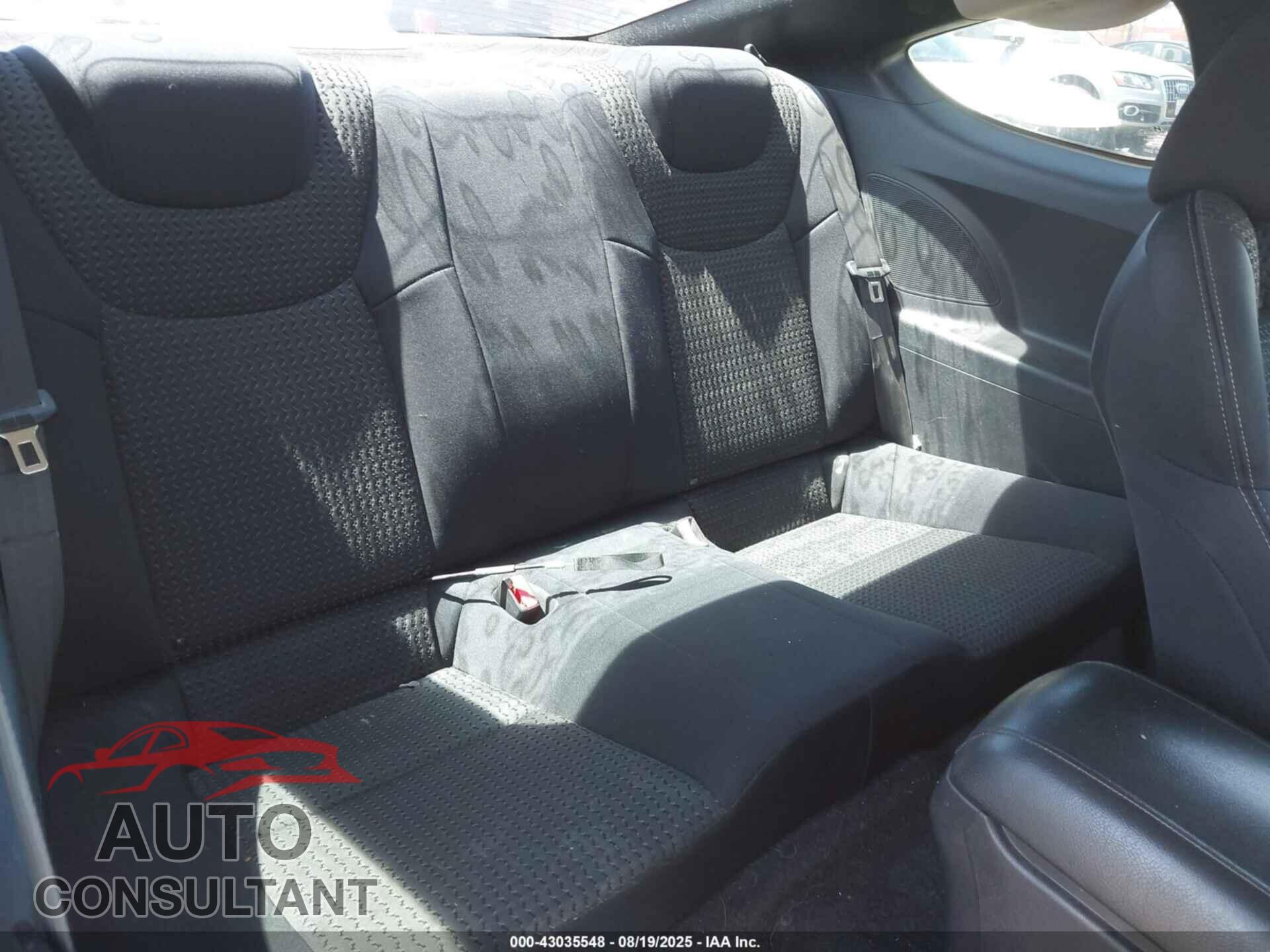 HYUNDAI GENESIS 2012 - KMHHT6KD2CU074431