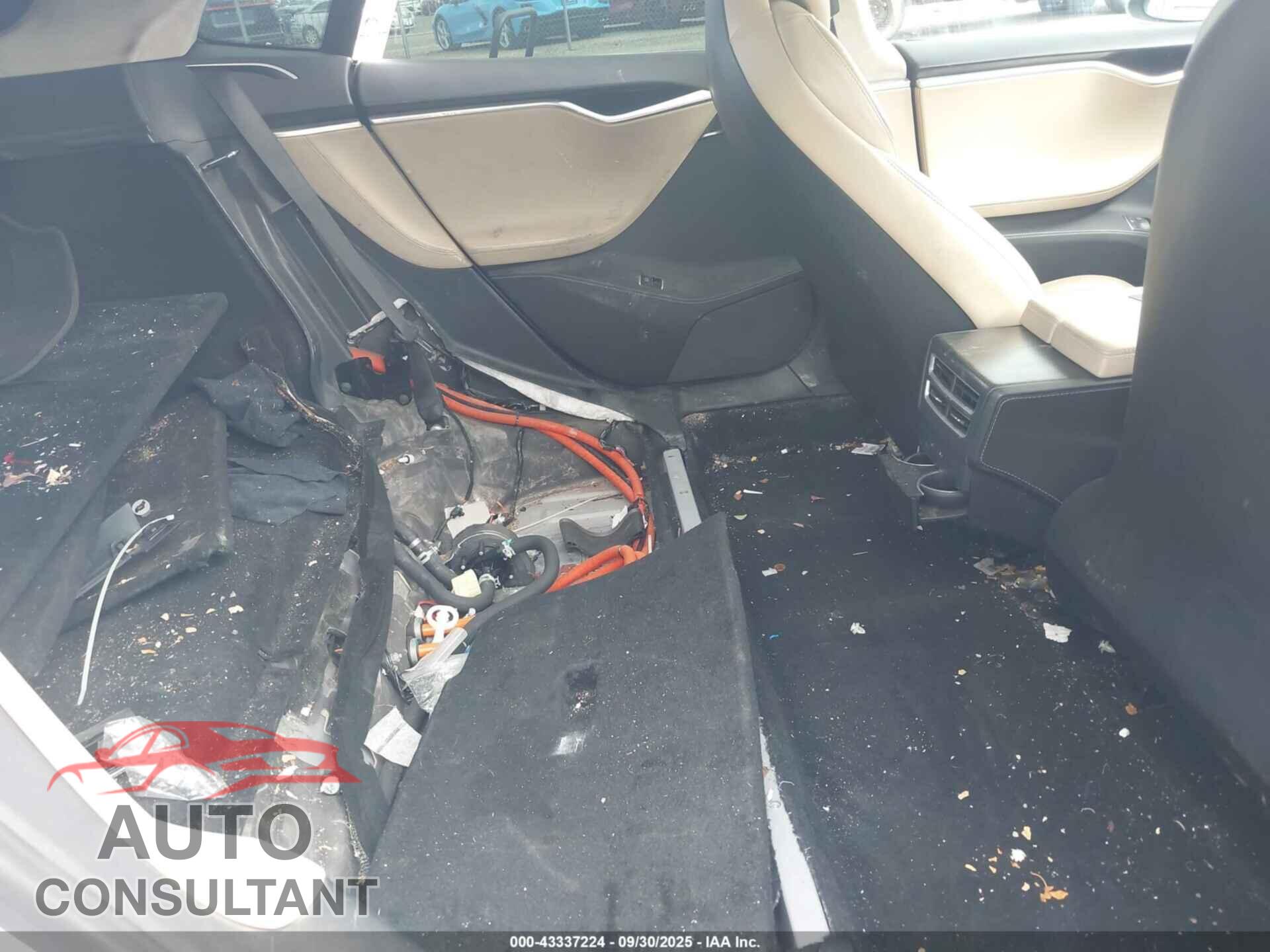 TESLA MODEL S 2017 - 5YJSA1E23HF185115